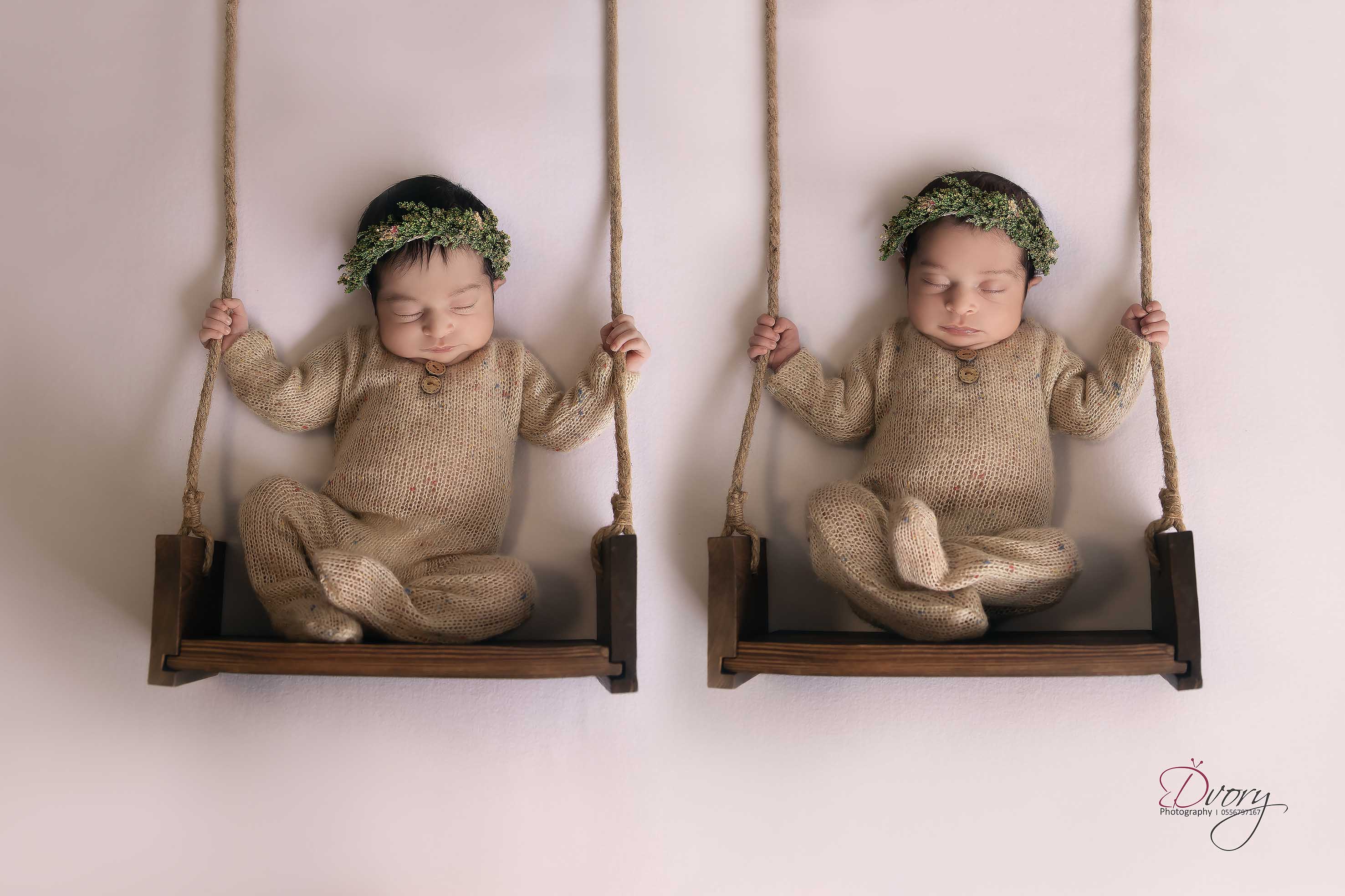 נדנדות copy.jpg