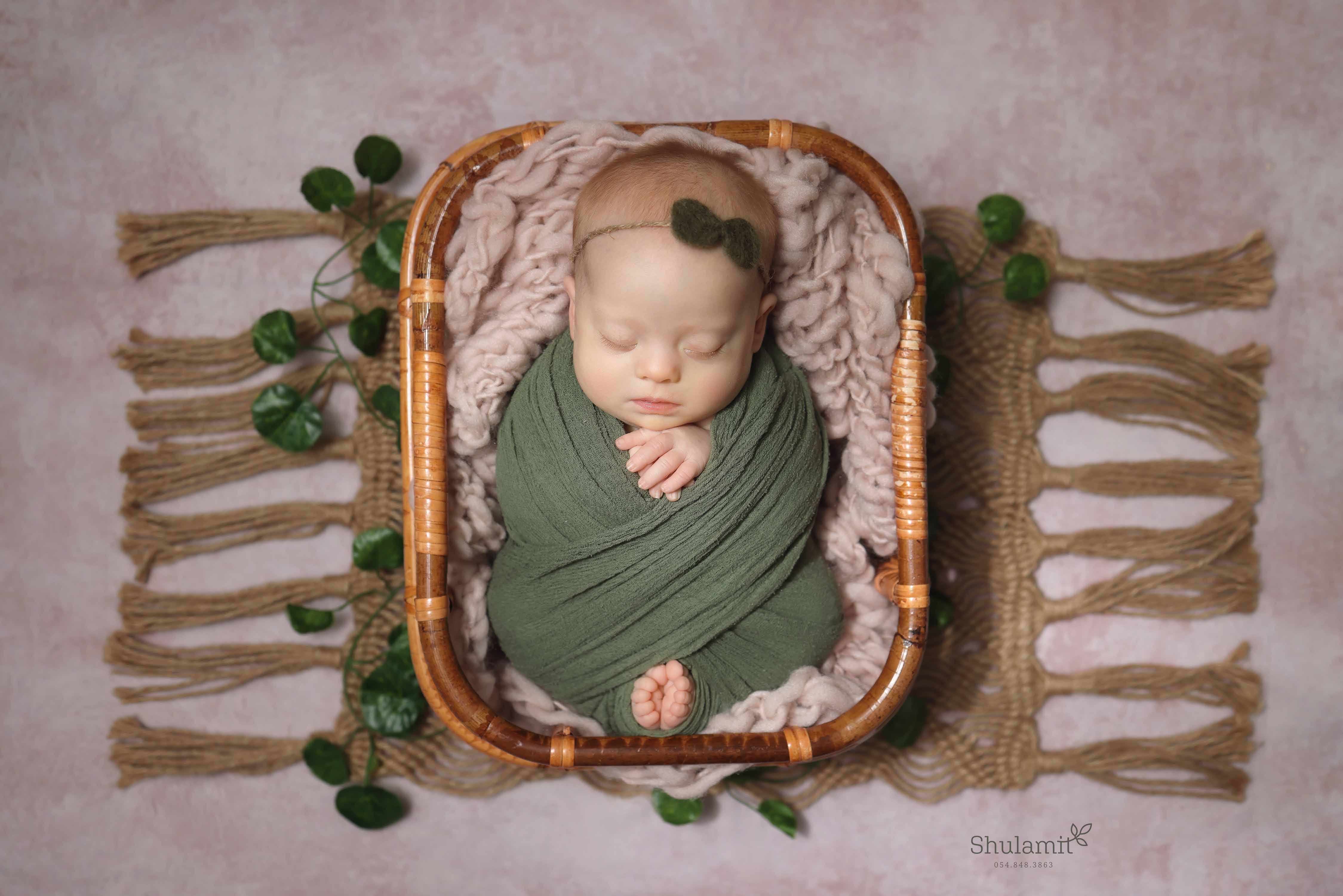 ניובורן יהודית באיכות לצפיה 0548483863 (6).jpg