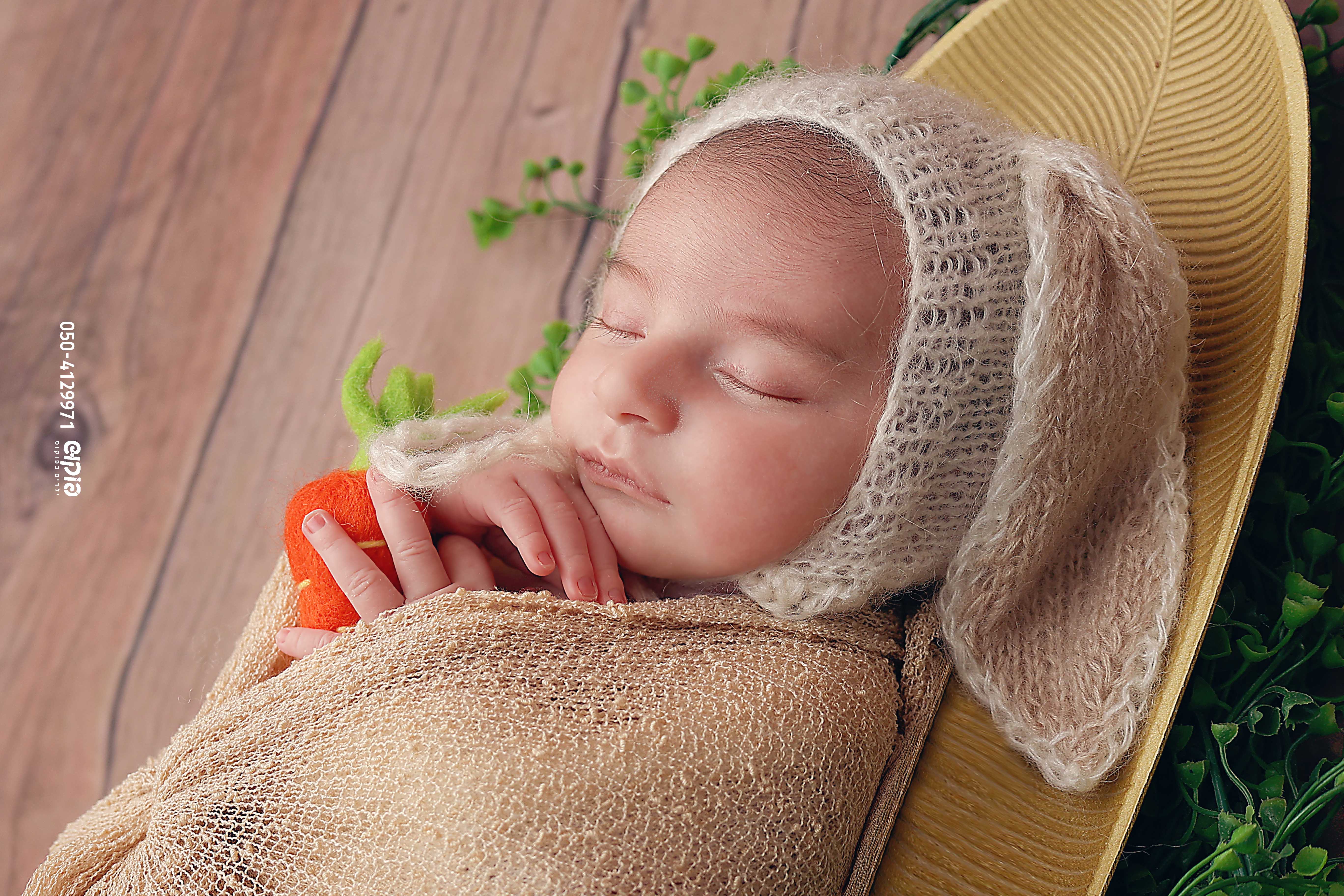 ניו בורן שושי זרקיוף 0504129971 צילום מקצועי פוקוש ילדים בפוקוס (1).jpg