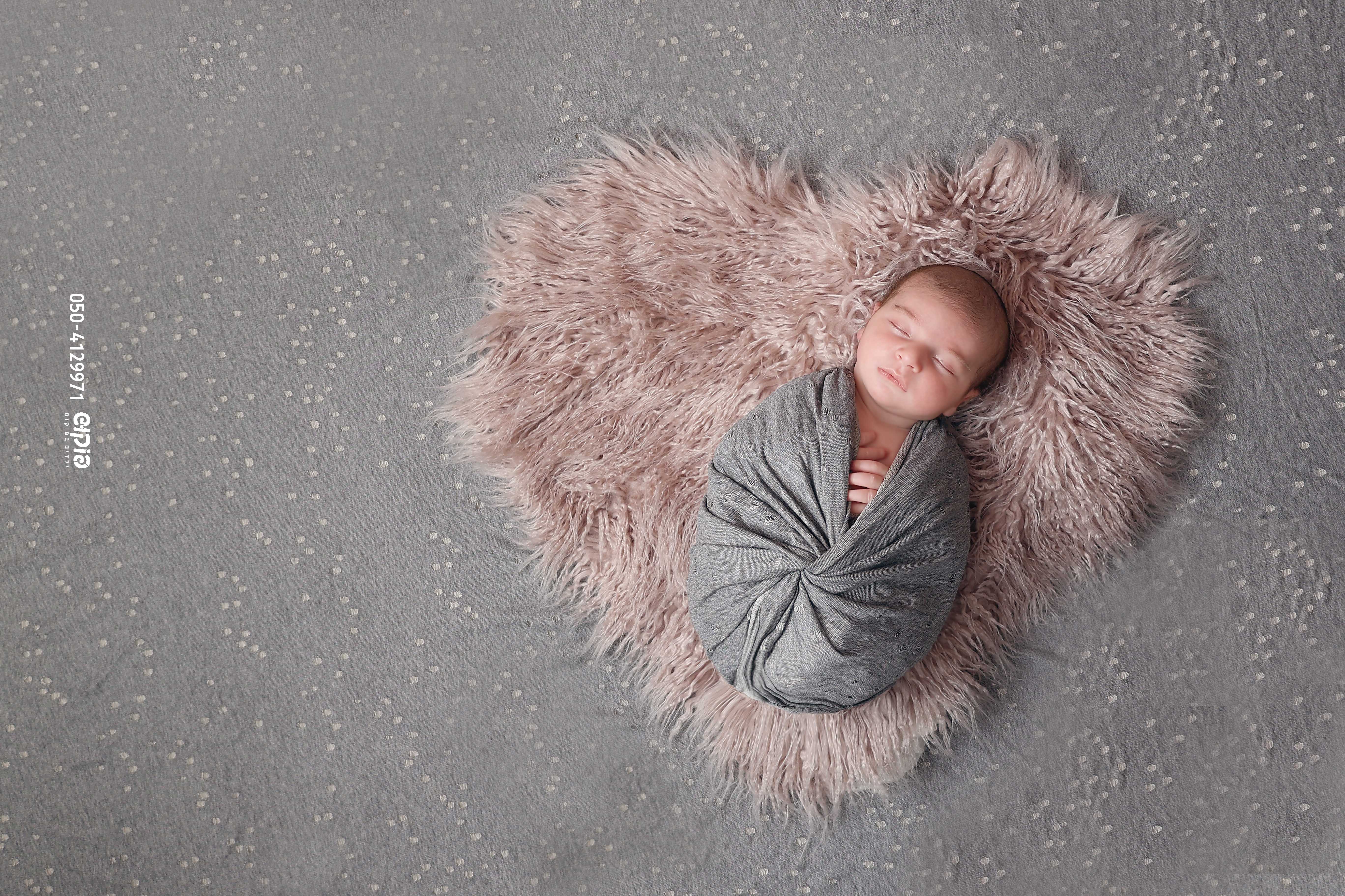 ניו בורן שושי זרקיוף 0504129971 צילום מקצועי פוקוש ילדים בפוקוס (2).jpg