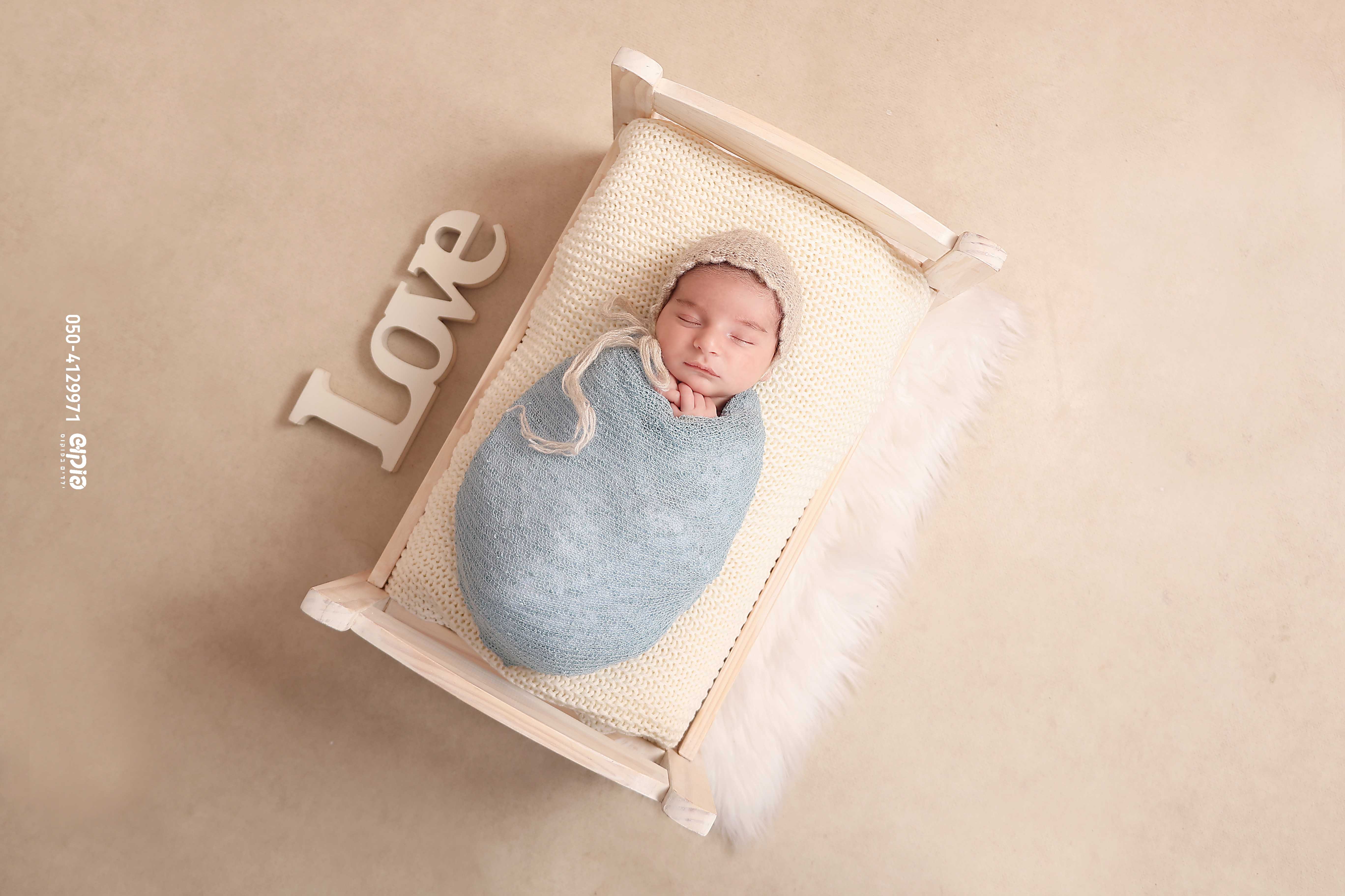 ניו בורן שושי זרקיוף 0504129971 צילום מקצועי פוקוש ילדים בפוקוס (4).jpg