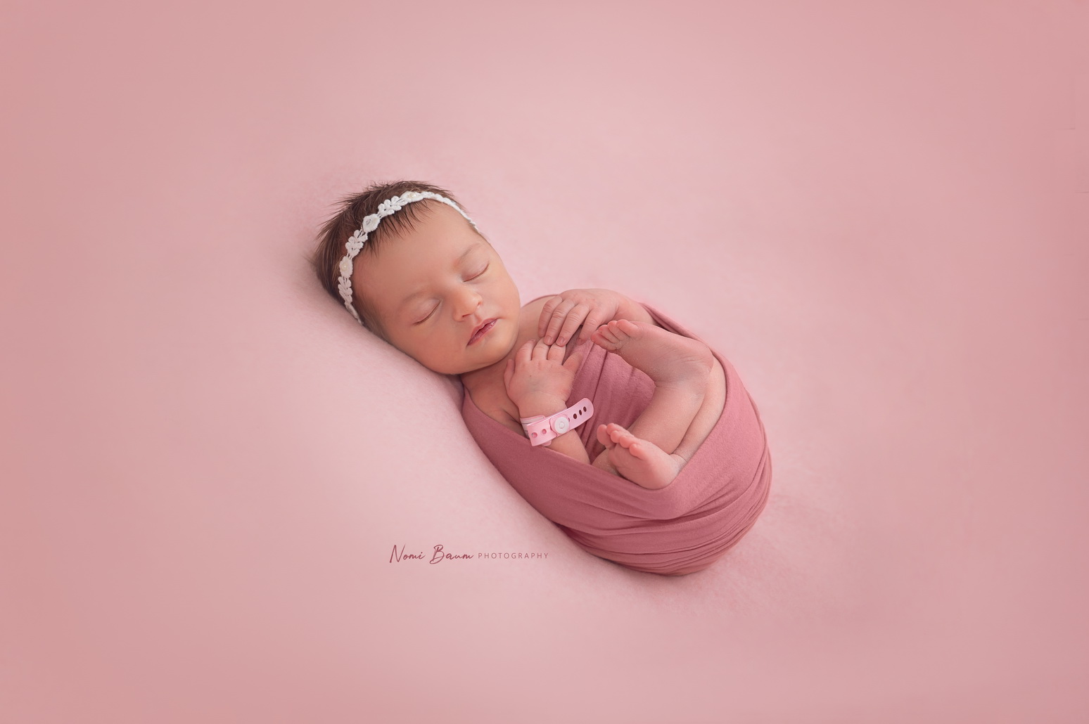 נעמי 0548492639.jpg