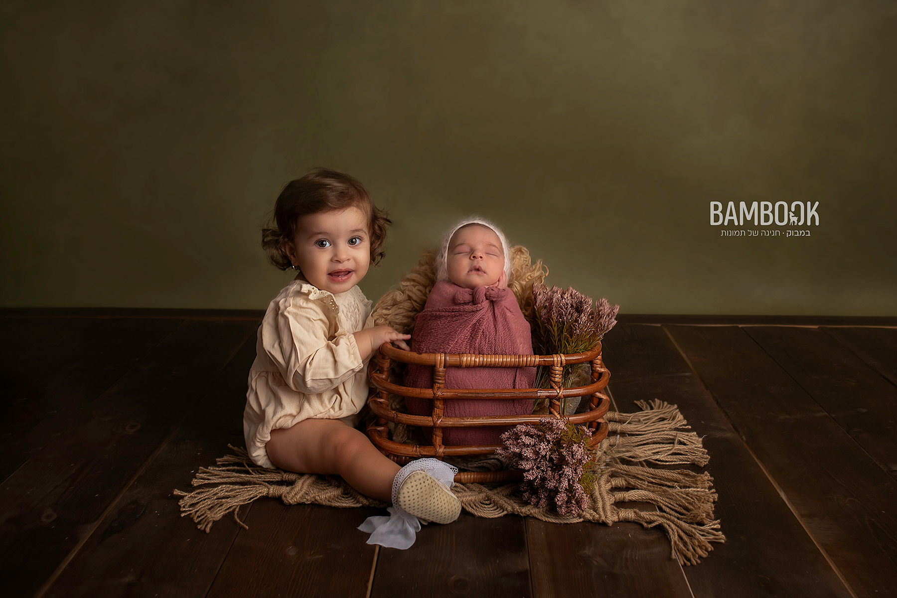 סטודיו במבוק 0548408883.jpg