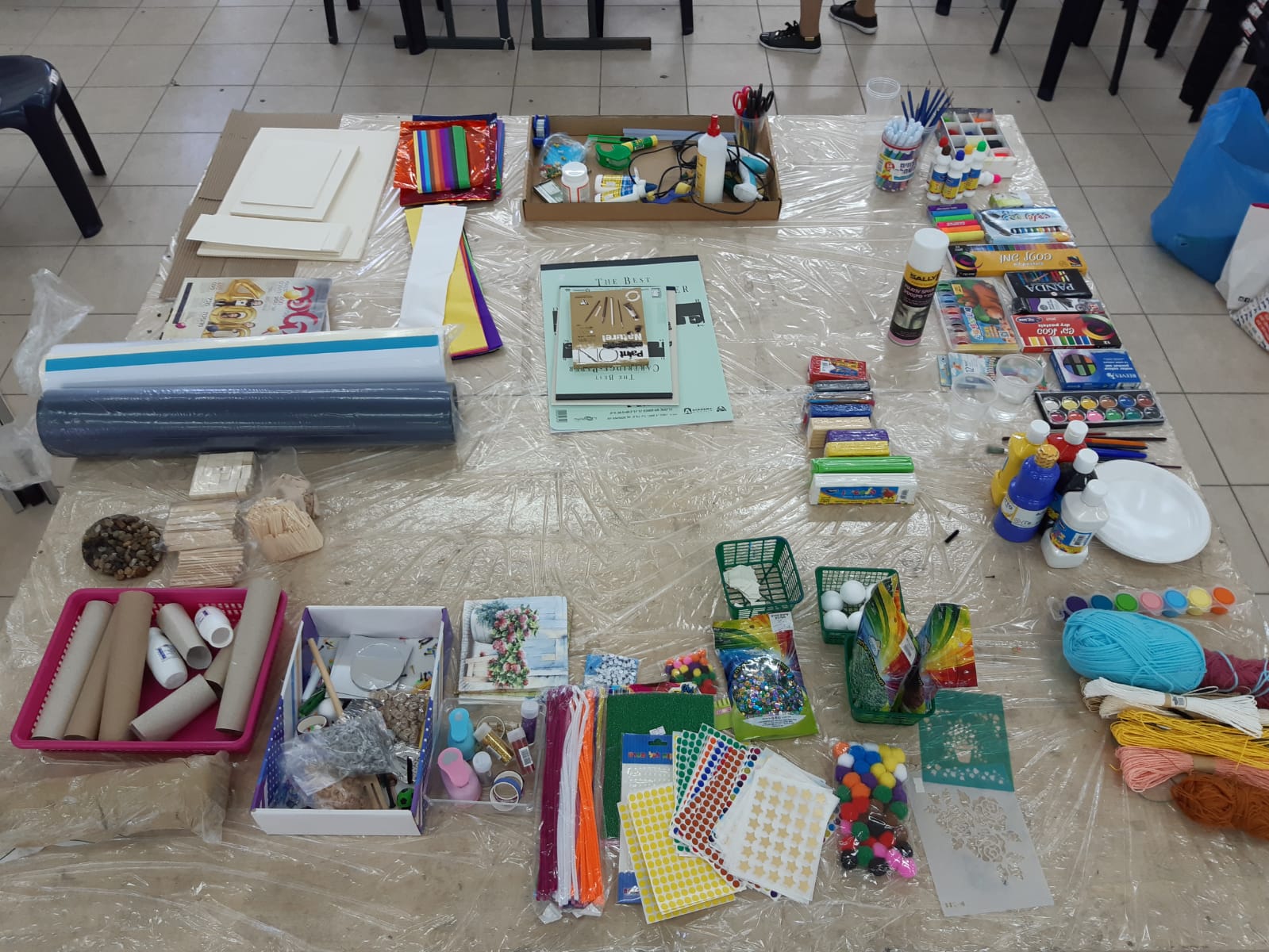 סטודיו פתוח.jpeg