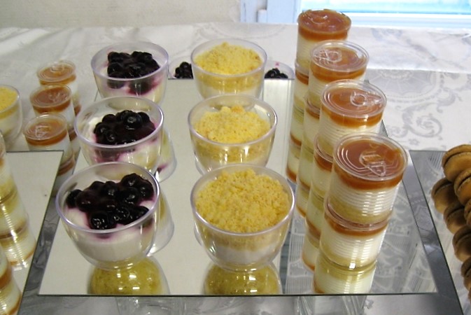 עוגות גבינה בכוסות.jpg