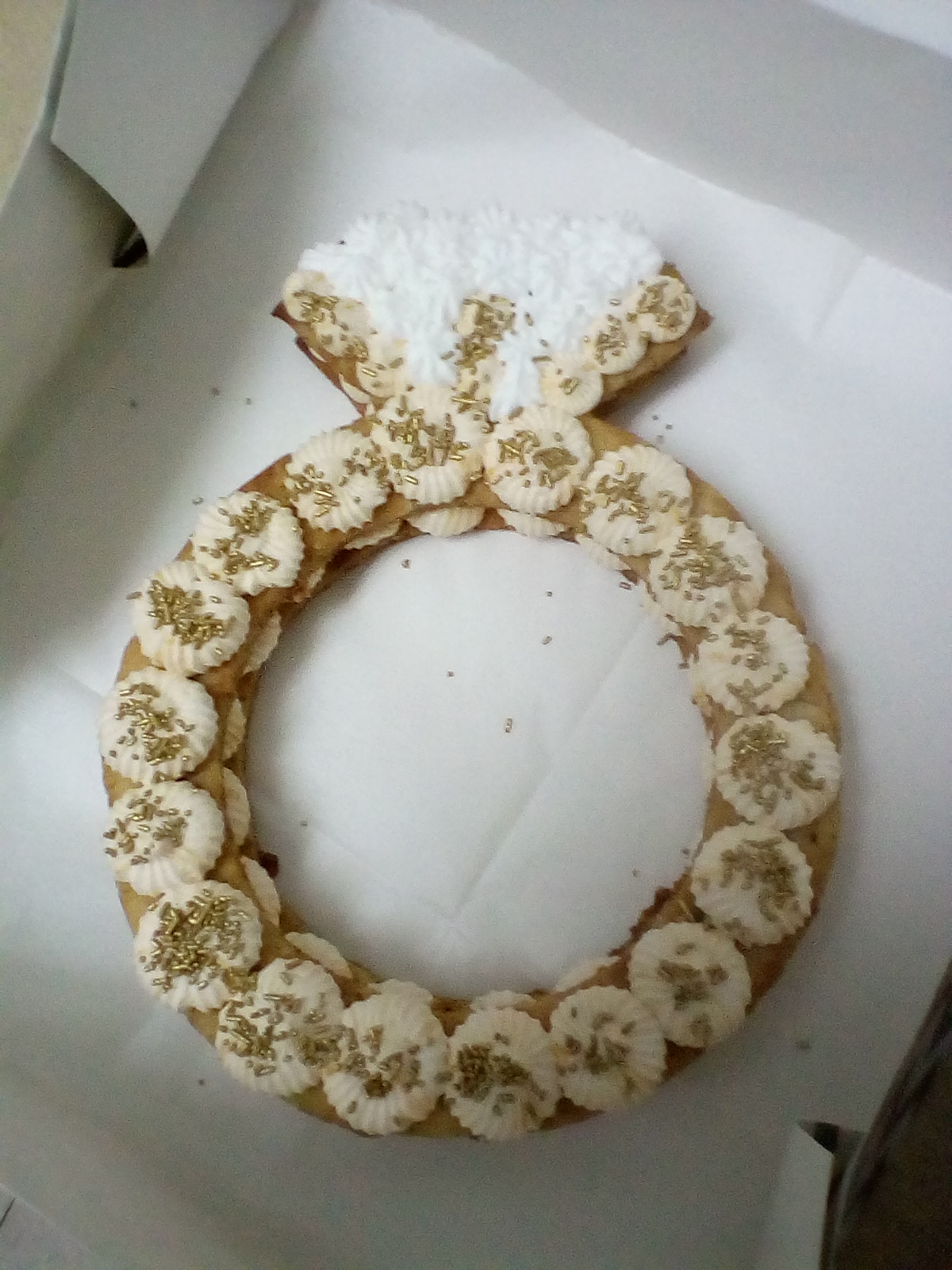 עוגת אירוסין.jpg