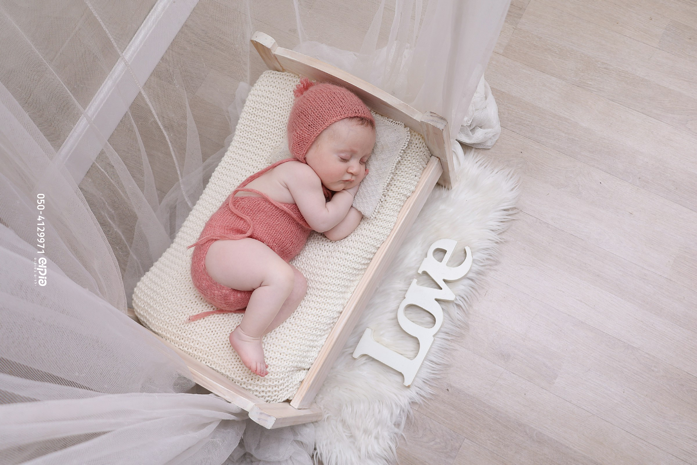 פוקוש ילדים בפוקוס ניו בורן 0504129971 צילום מקצועי חלאקה גיל שנה סטודיו חוץ (10).jpg