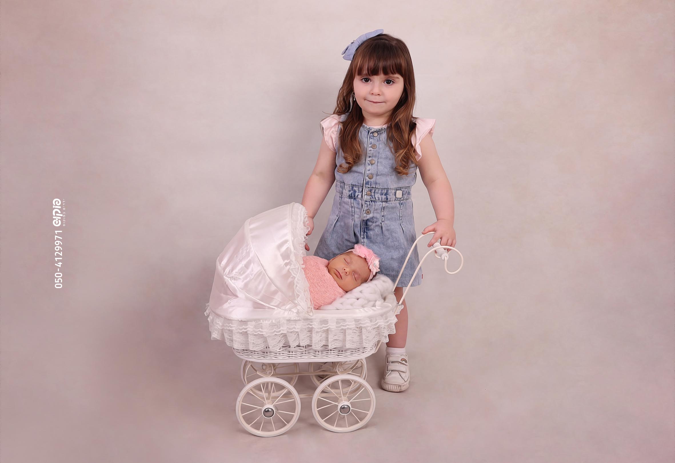 פוקוש 0504129971 צילום מקצועי חוץ וסטודיו צילומי ניו בורן12345.jpg