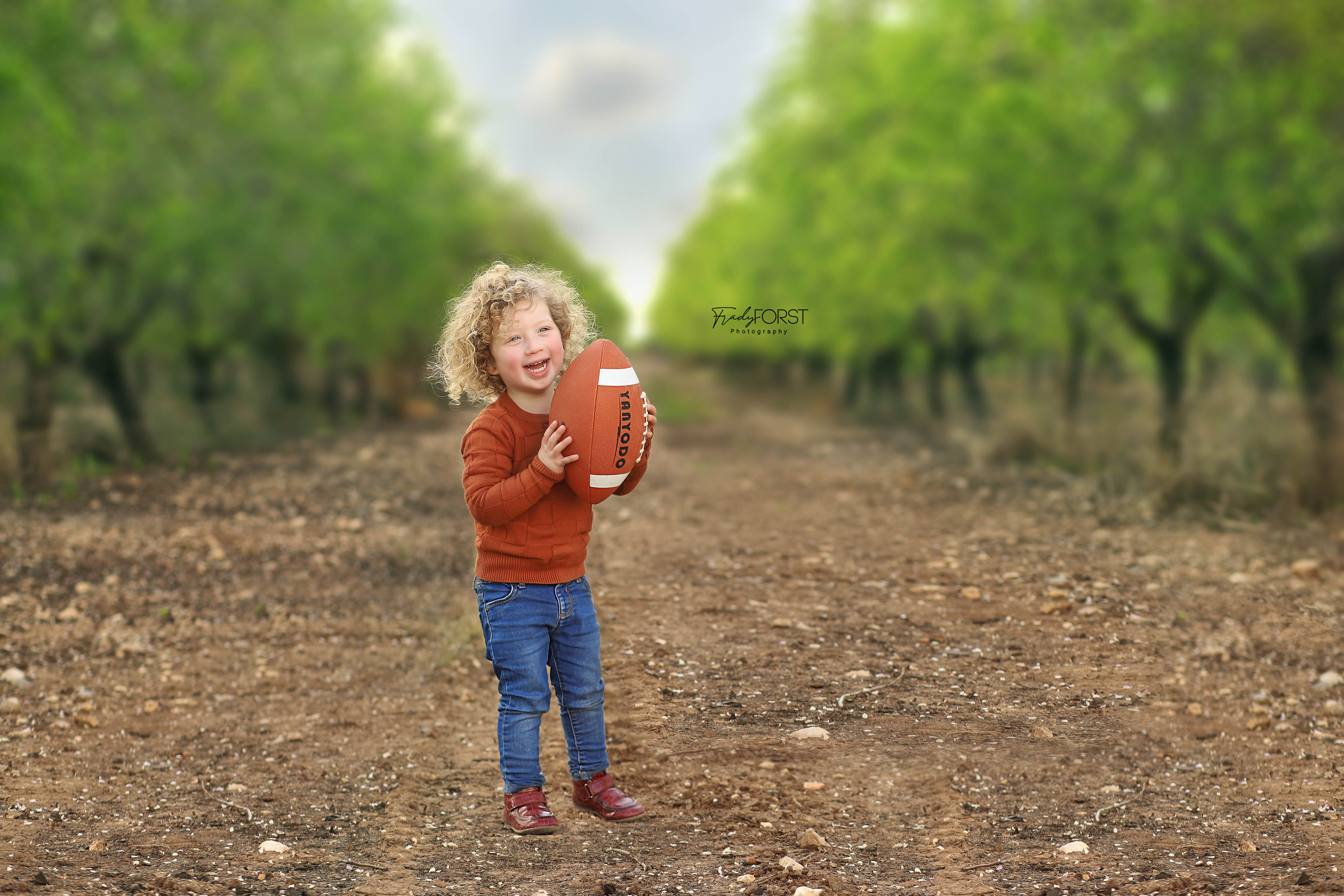 פראדי פורסט צלמת -0533136818 (2).jpg