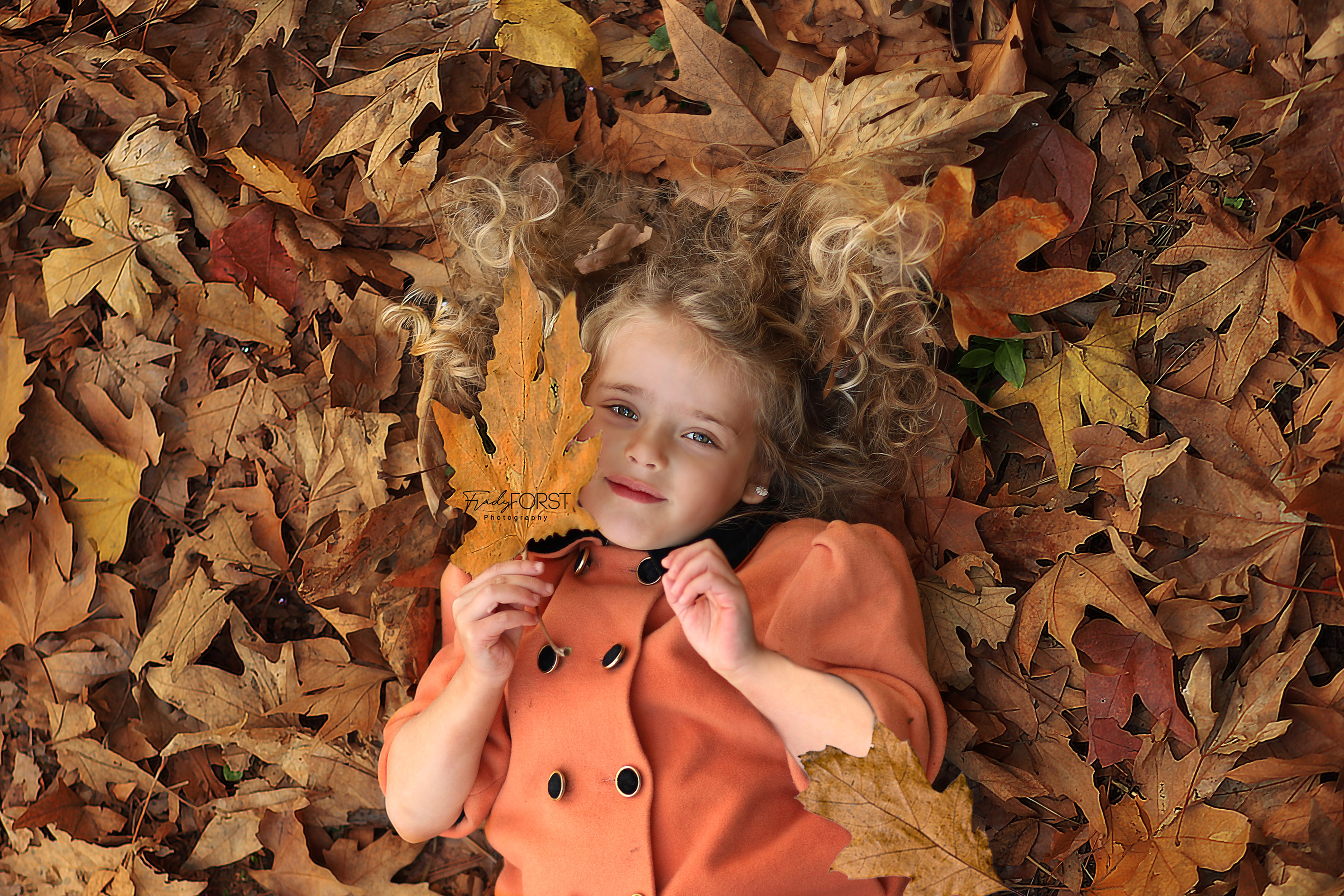 פראדי פורסט צלמת (3).jpg