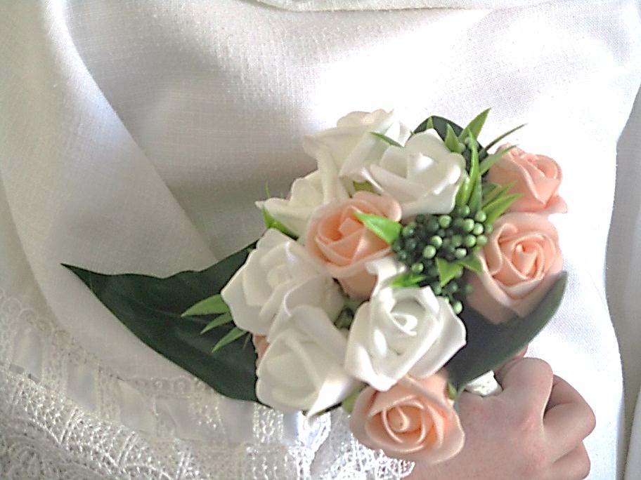 פרחים אפרסק.jpg