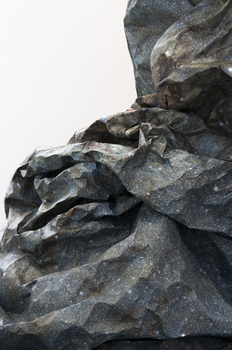 פרס אנני מאנדר לזוכה בחדשנות תדמיתית - 'Dark River' (פרט) מאת ג'ולי היל.jpg