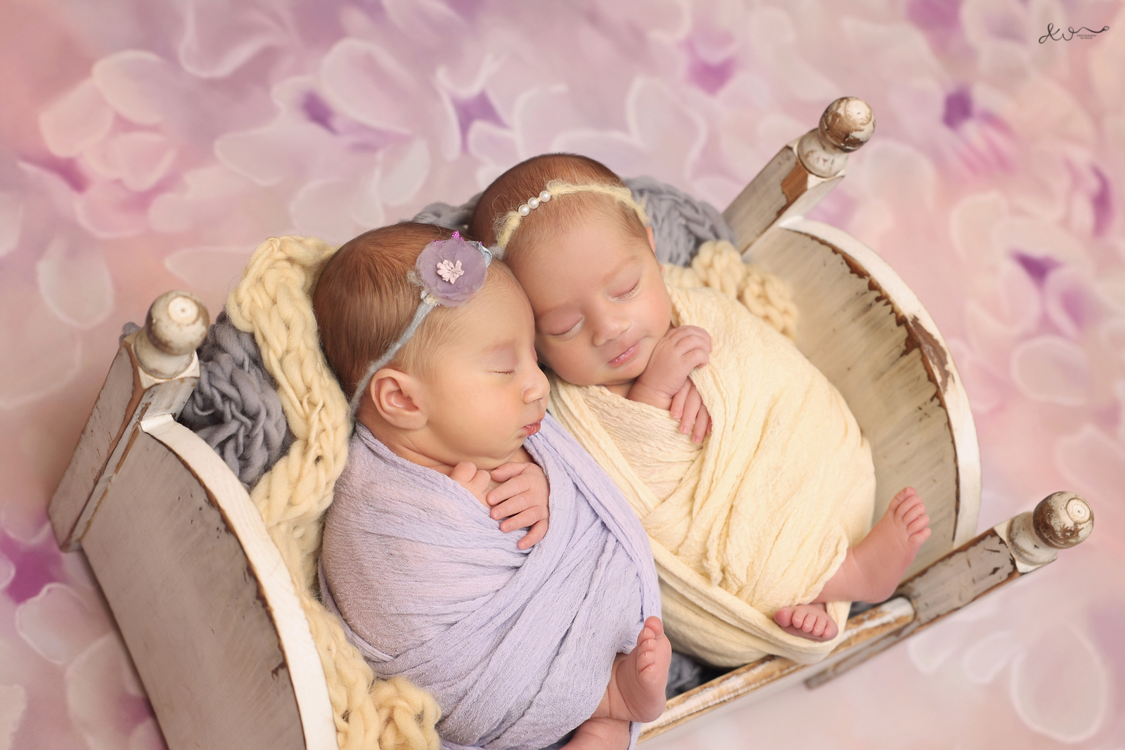 צילום ניו בורן שירה תאומות (85).JPG