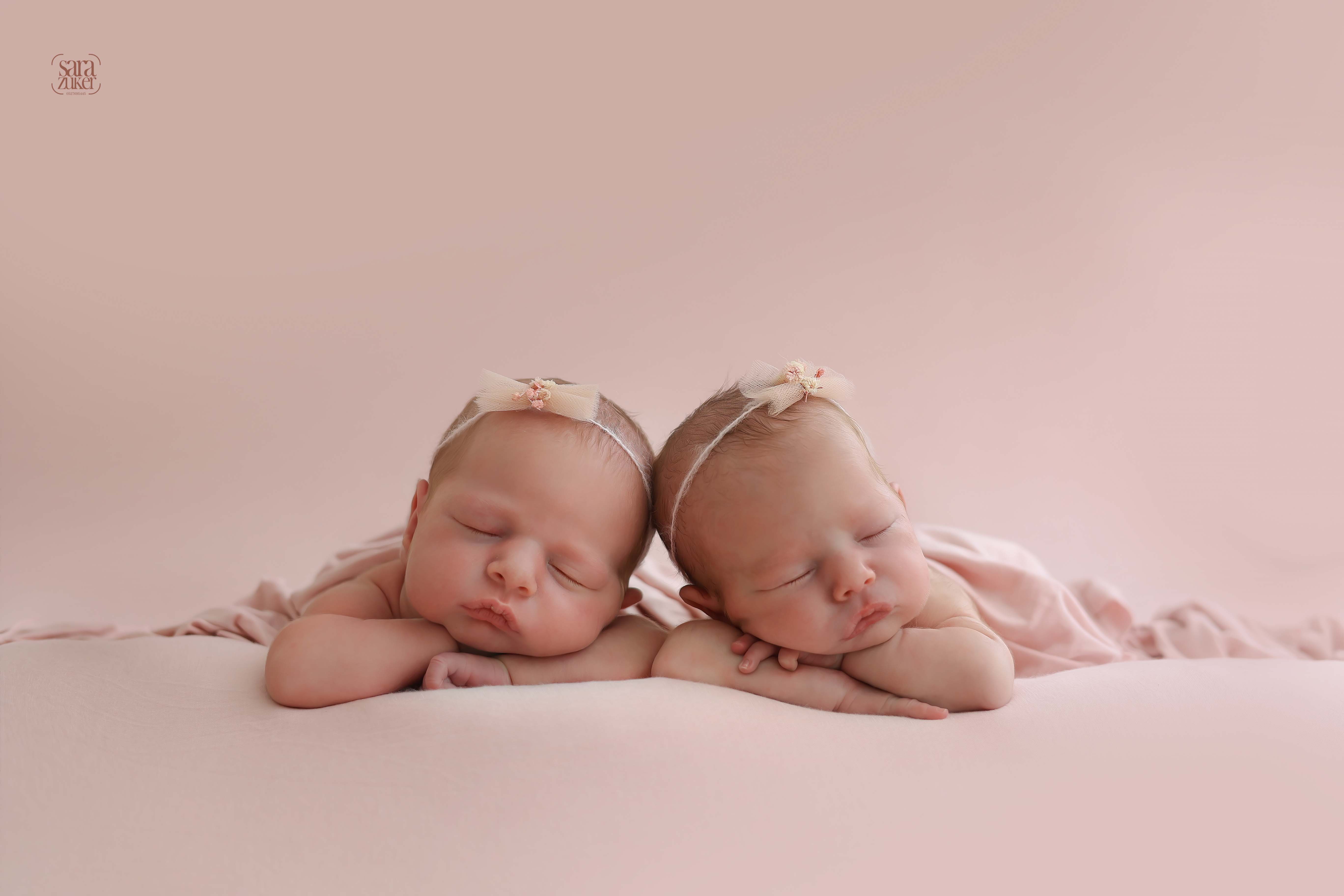 צילום שרה צוקר 0527695445 תאומות 1.jpg