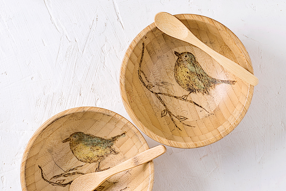 צריבה על עץ - כלי מטבח- רוז אליהו- רחוב האמן (4).jpg