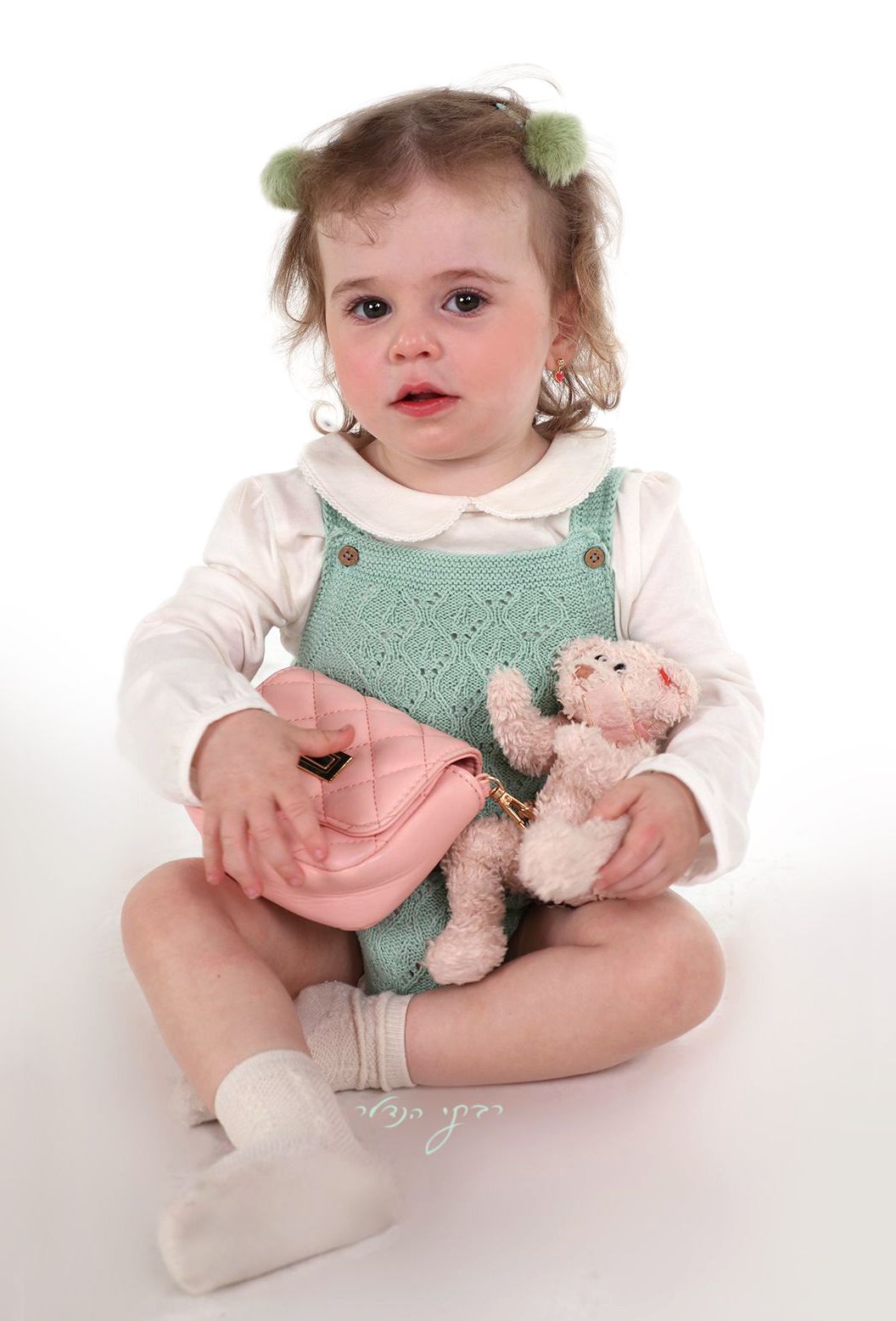 רבקי הנדלר.jpg