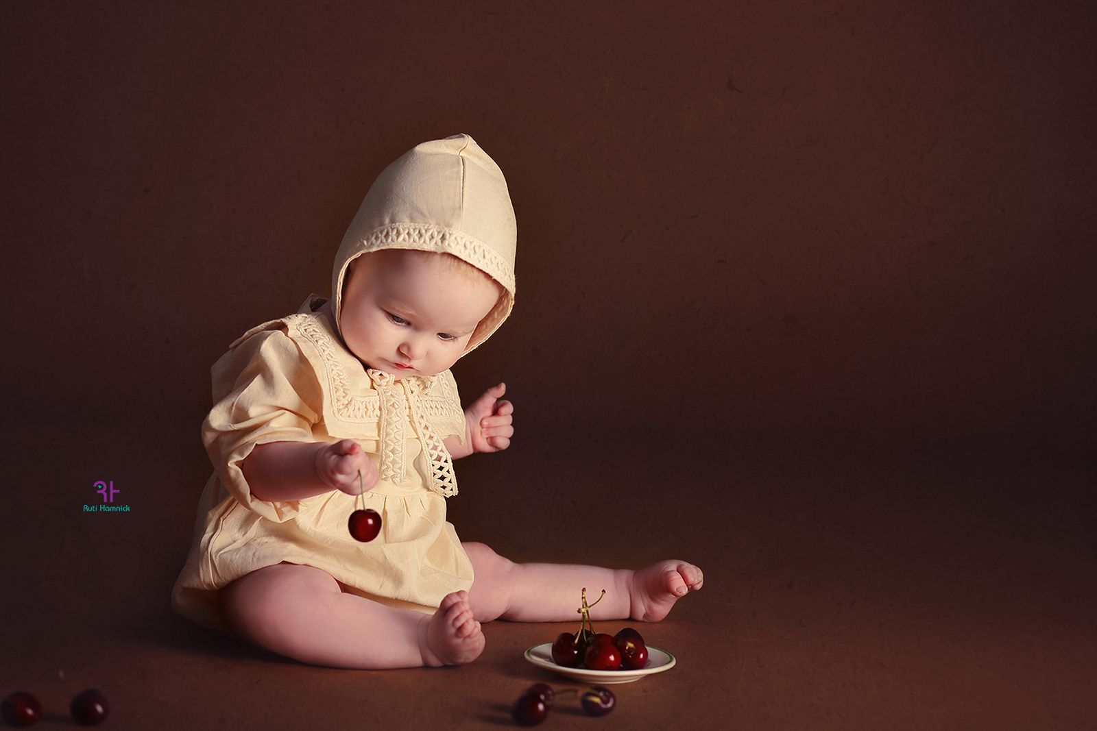 רותי המניק 1.jpg