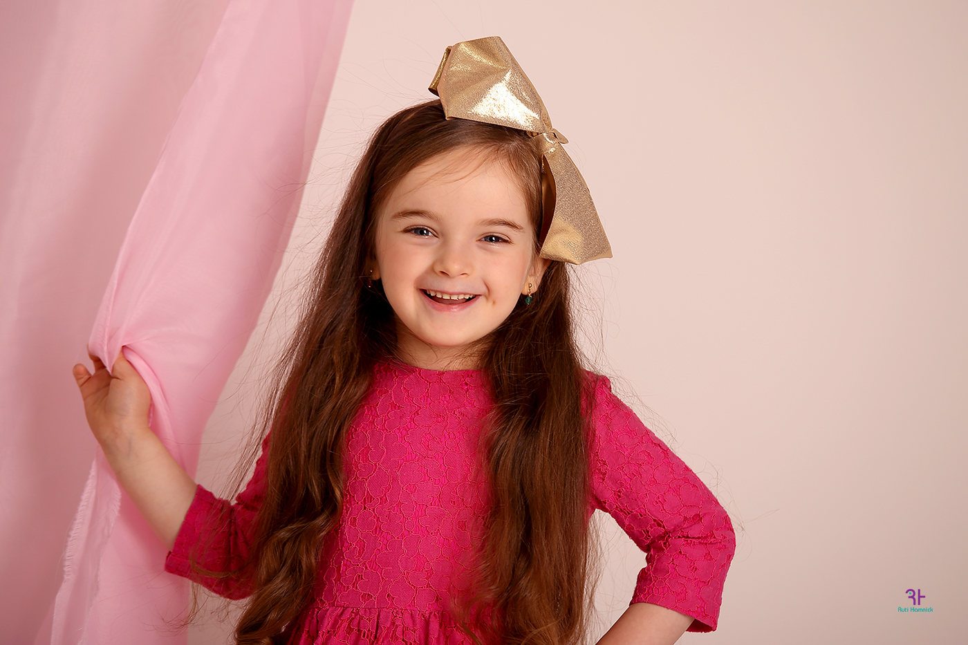 רותי המניק 2.jpg