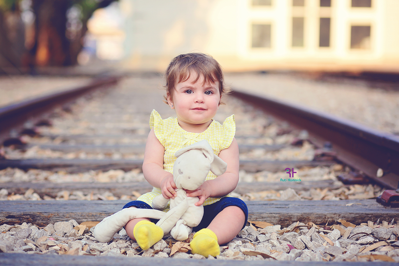 רותי המניק 3.jpg