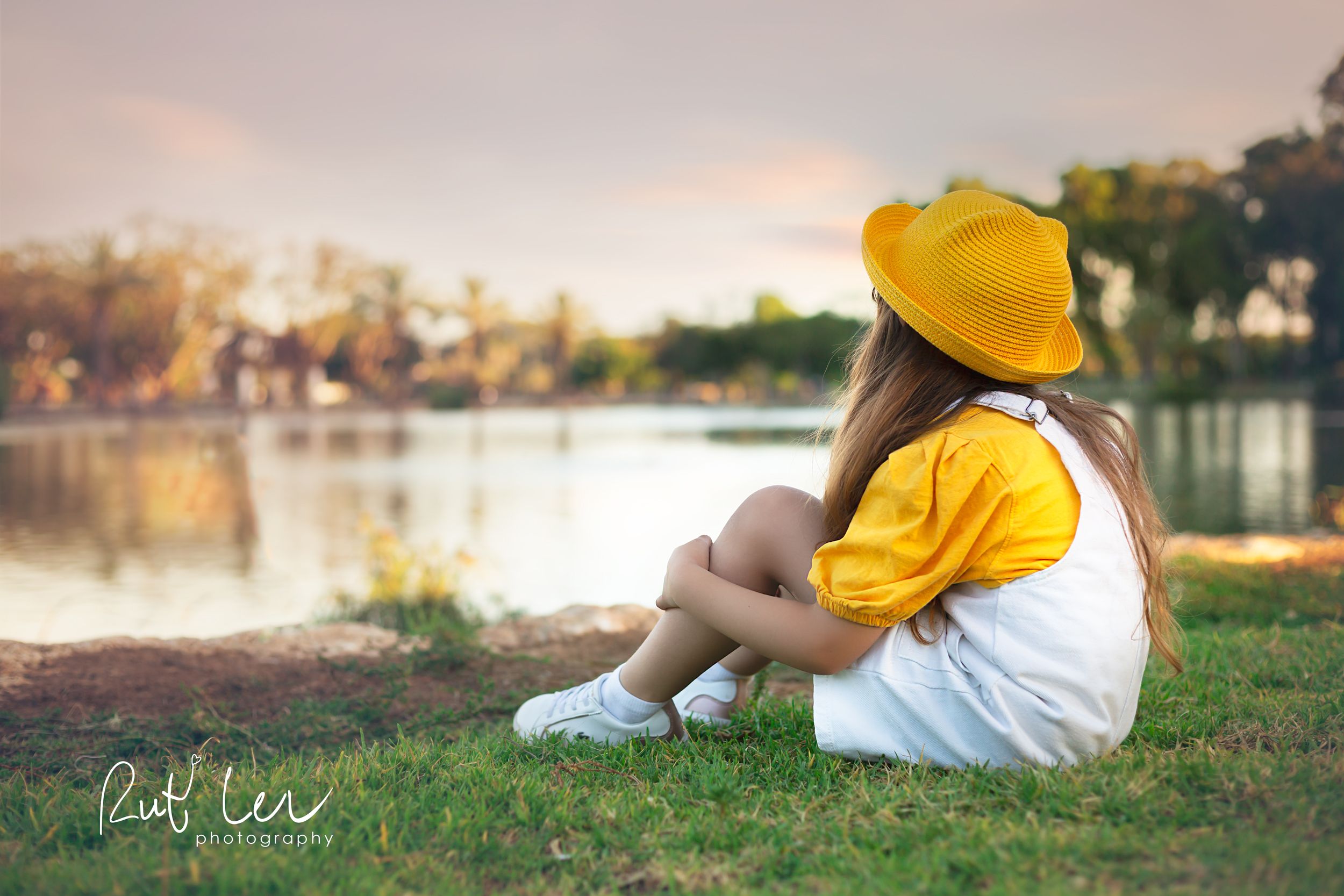 רותי לב צלמת.jpg