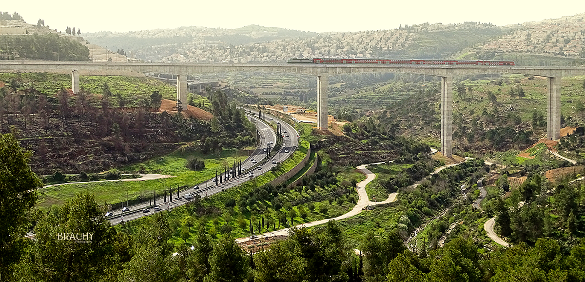 רכרבת ישראל מוקטן.png