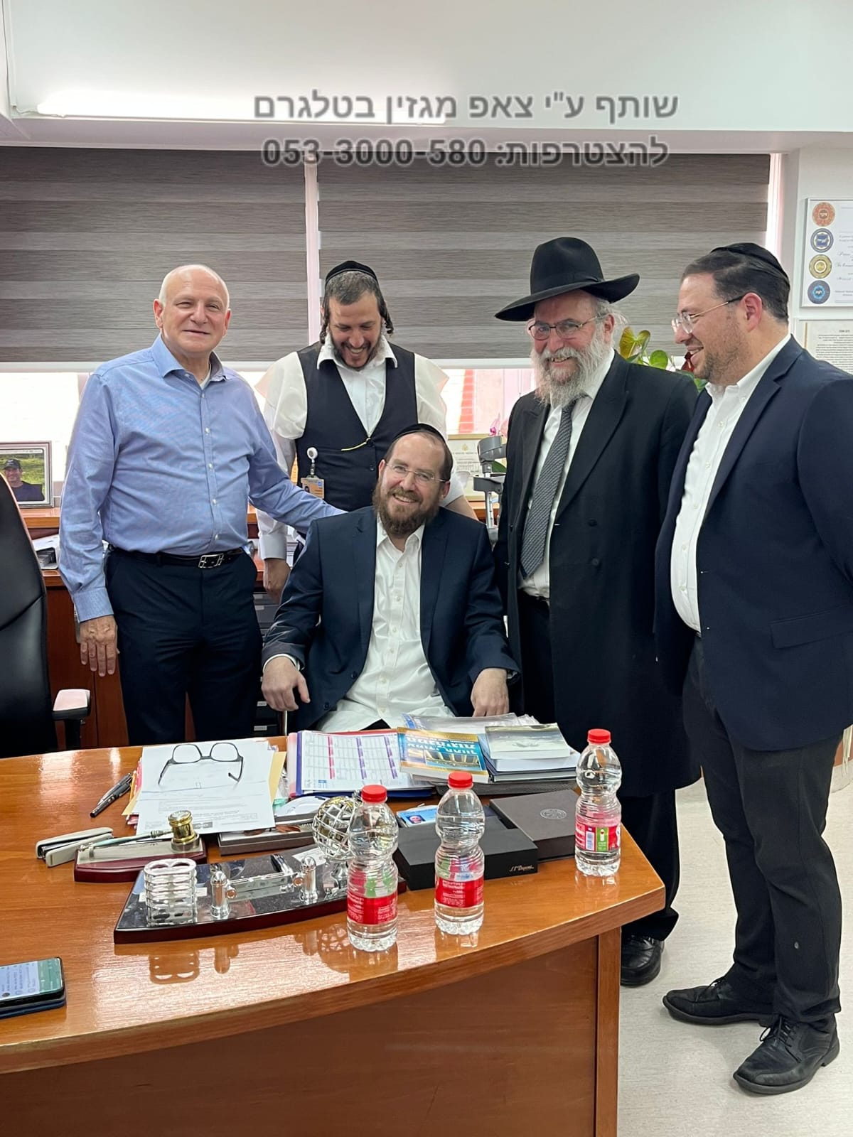 ר נח פלאי ששיכל את בניו הפיגוע מודה למנהל ביהח הדסה.jpg