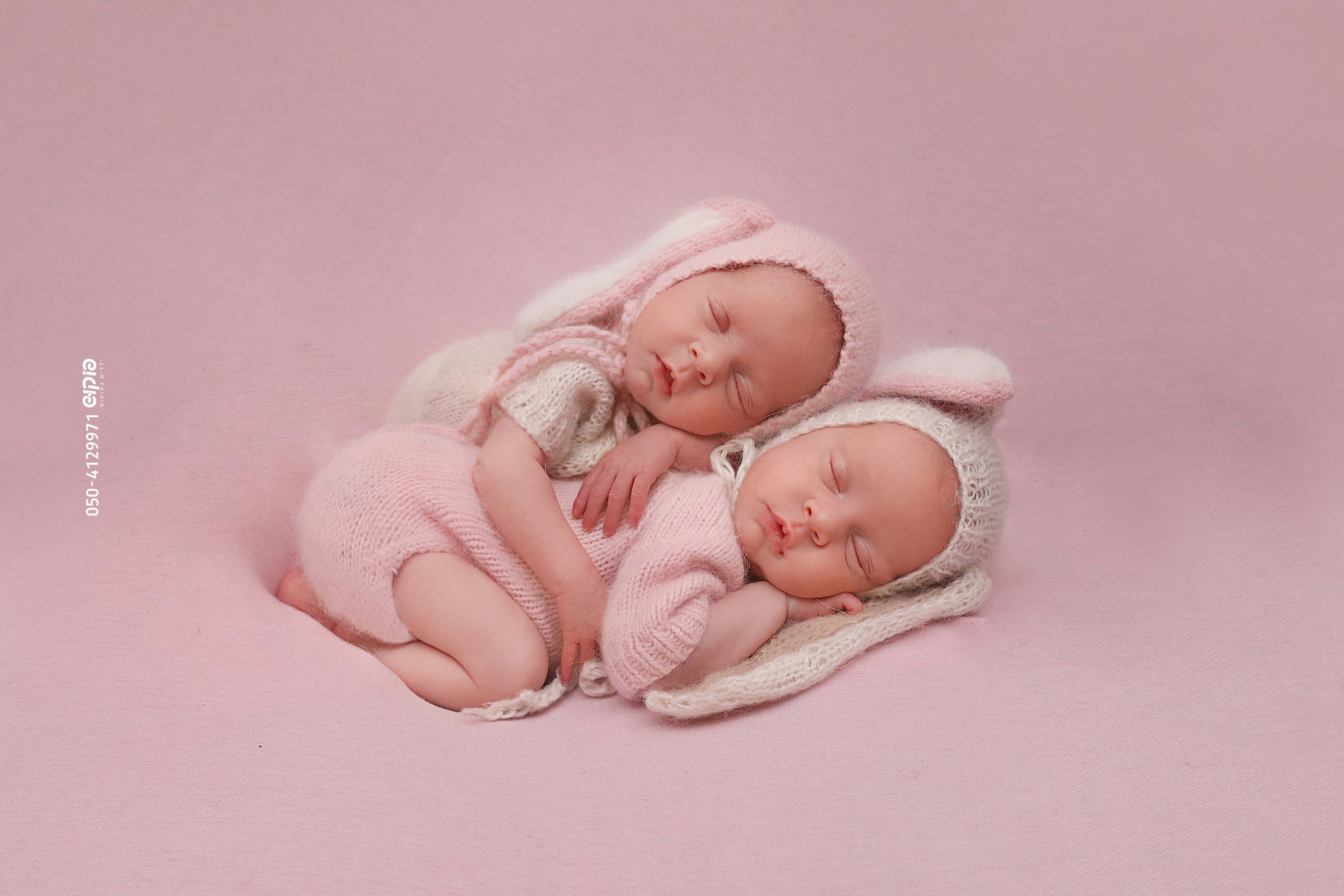 שושי 0504129971 ניו בורן חלאקה גיל שנה סטודיו חוץ צילום מקצועי פוקוש ילדים בפוקוס (1).jpg