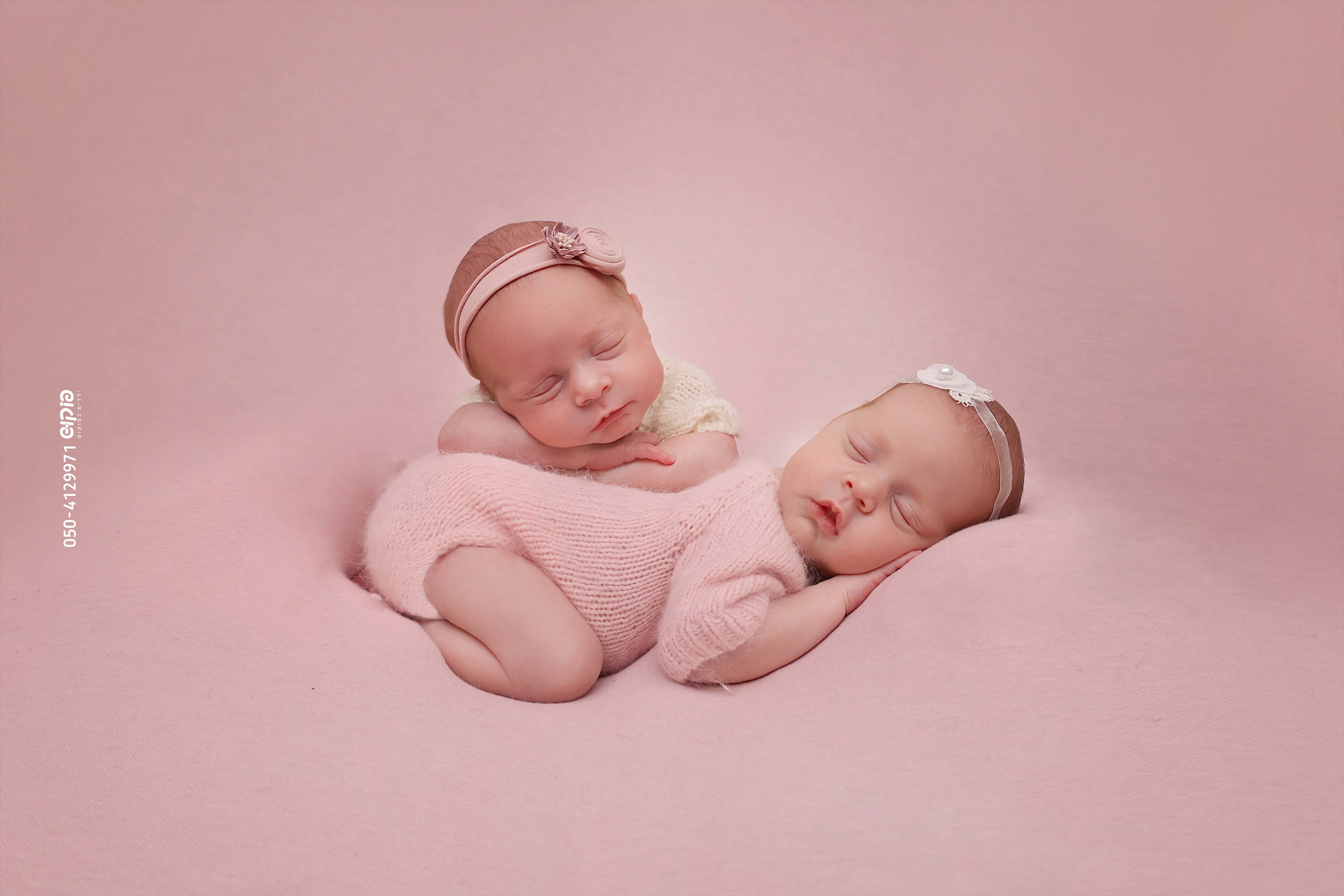 שושי 0504129971 ניו בורן חלאקה גיל שנה סטודיו חוץ צילום מקצועי פוקוש ילדים בפוקוס (4).jpg