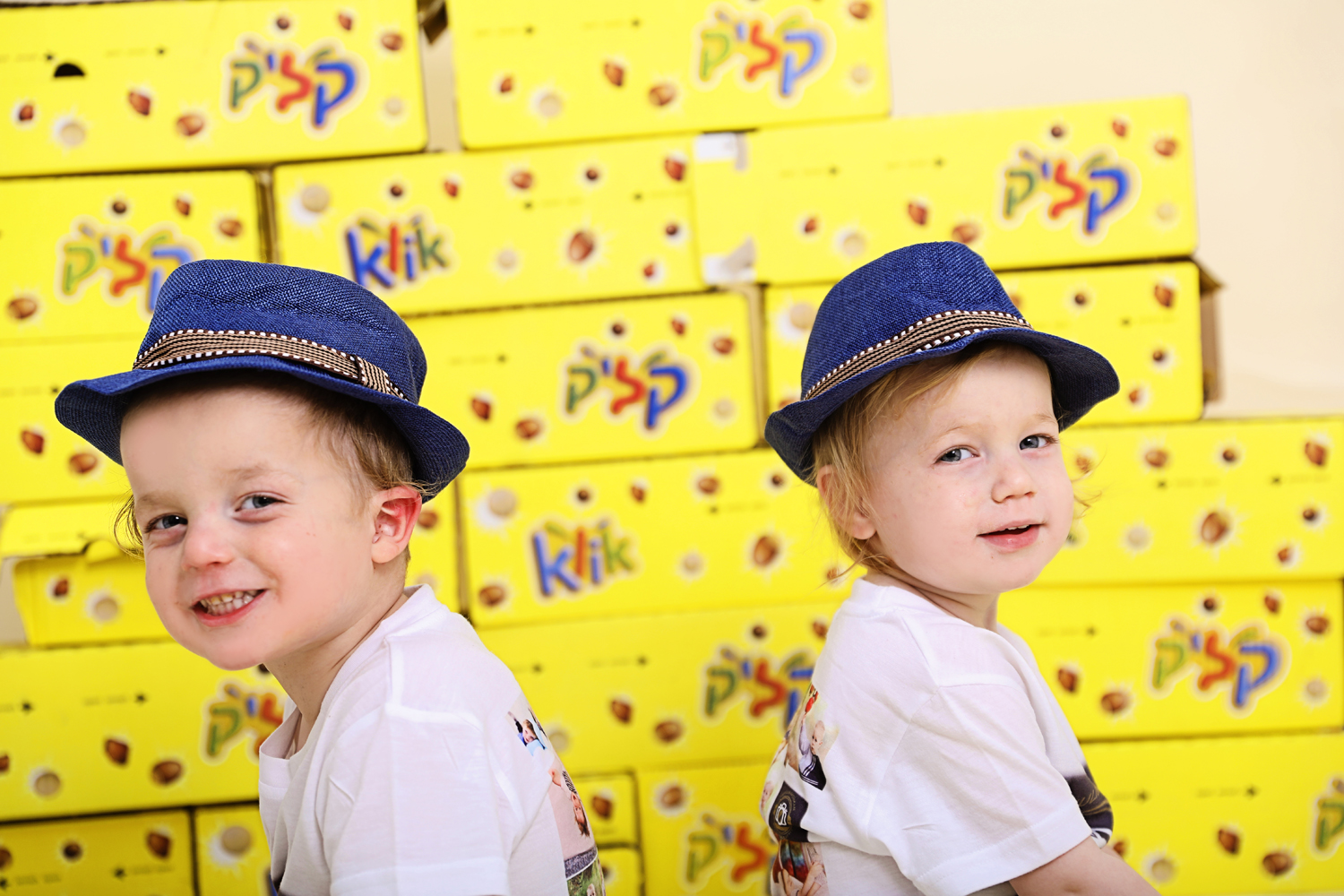 שמולי ונחמן.jpg