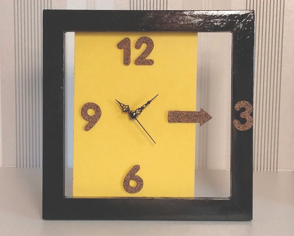 שעון אחרון.jpg