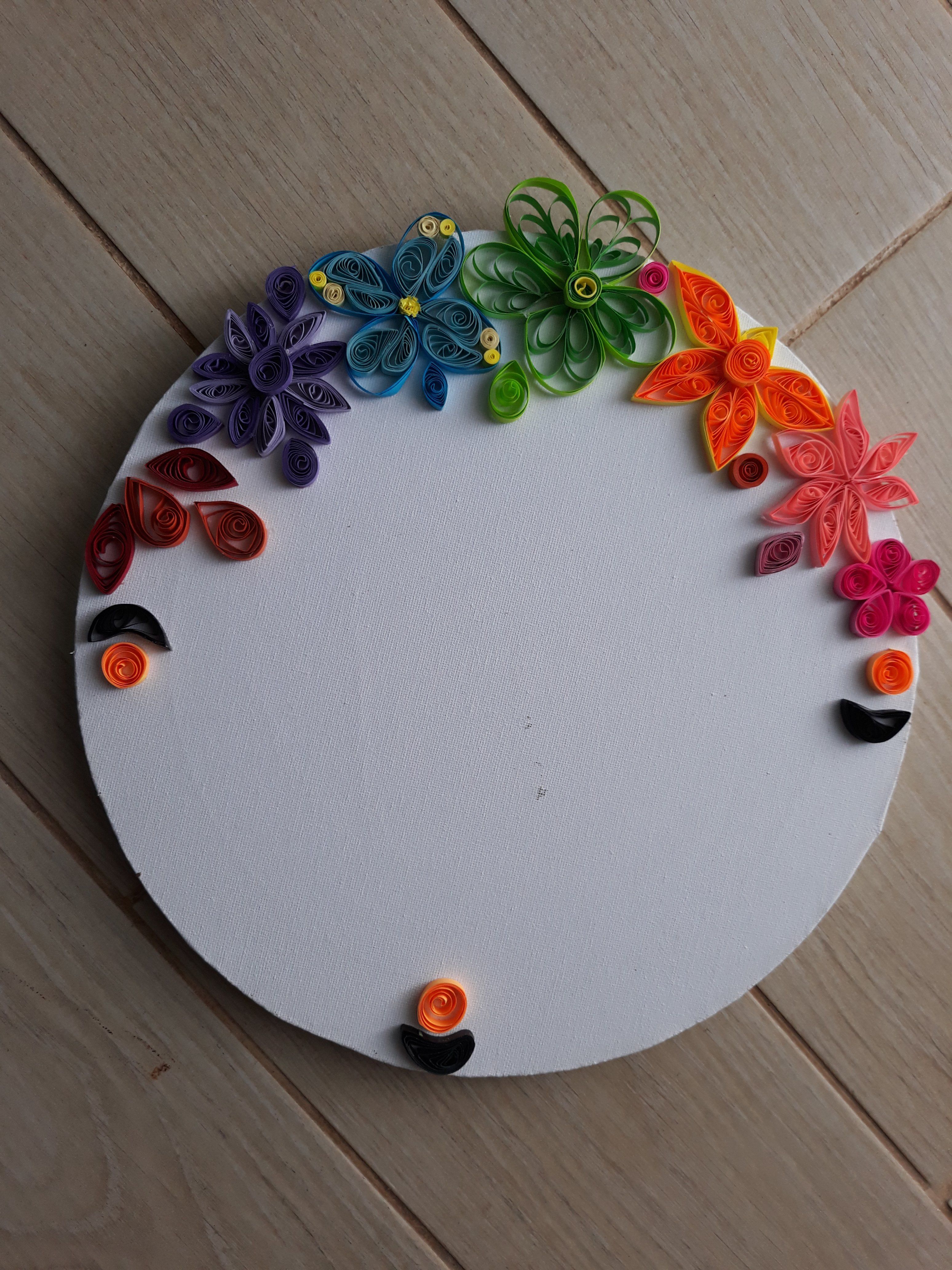 שעון פרחים.jpg