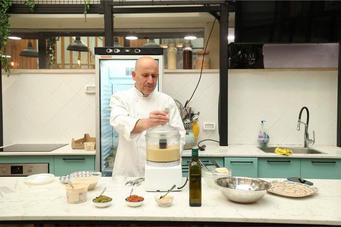 שף קבוצת שטראוס - יניב גור אריה (2).jpg