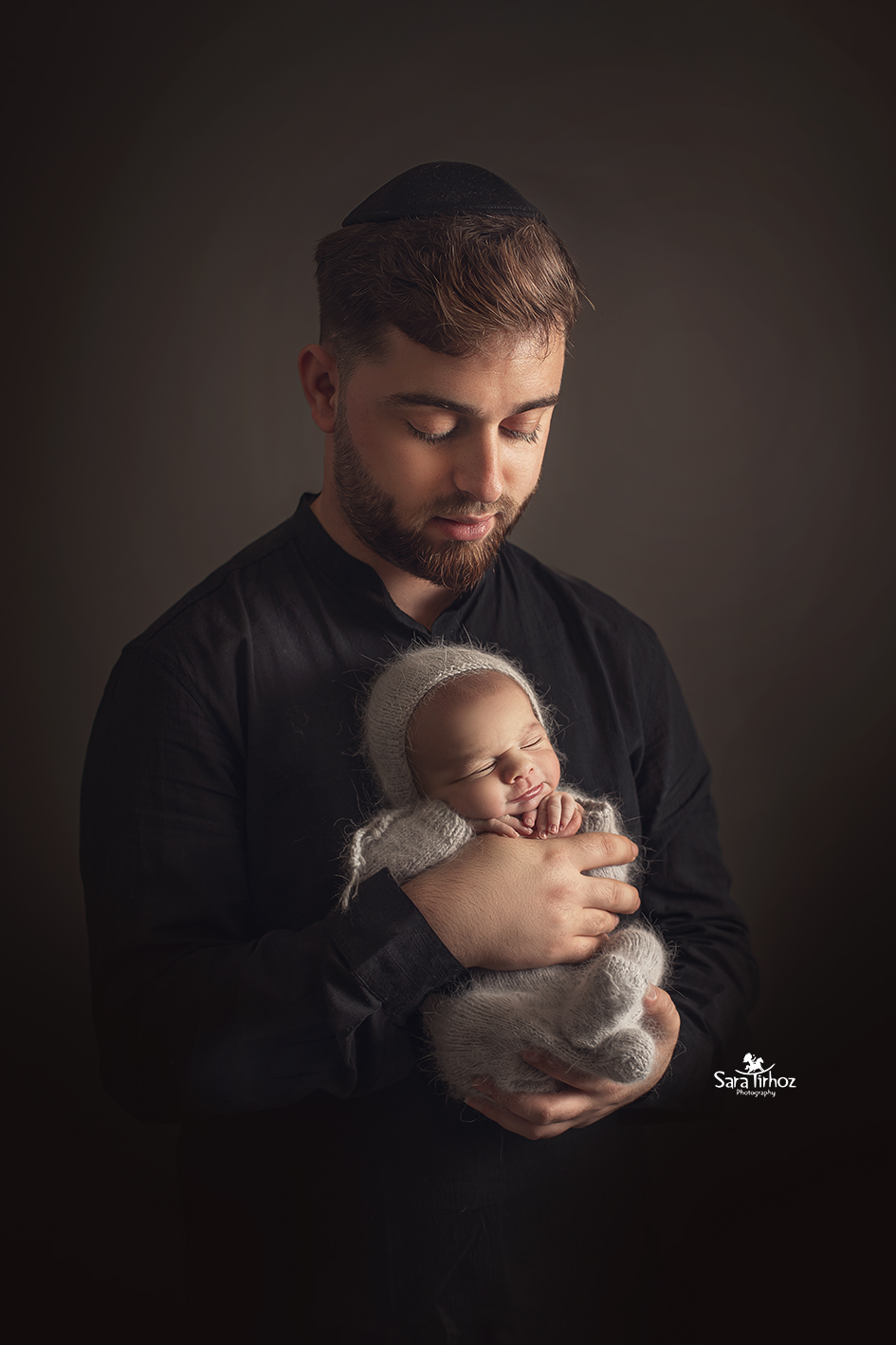 שרה טירהויז (1).jpg