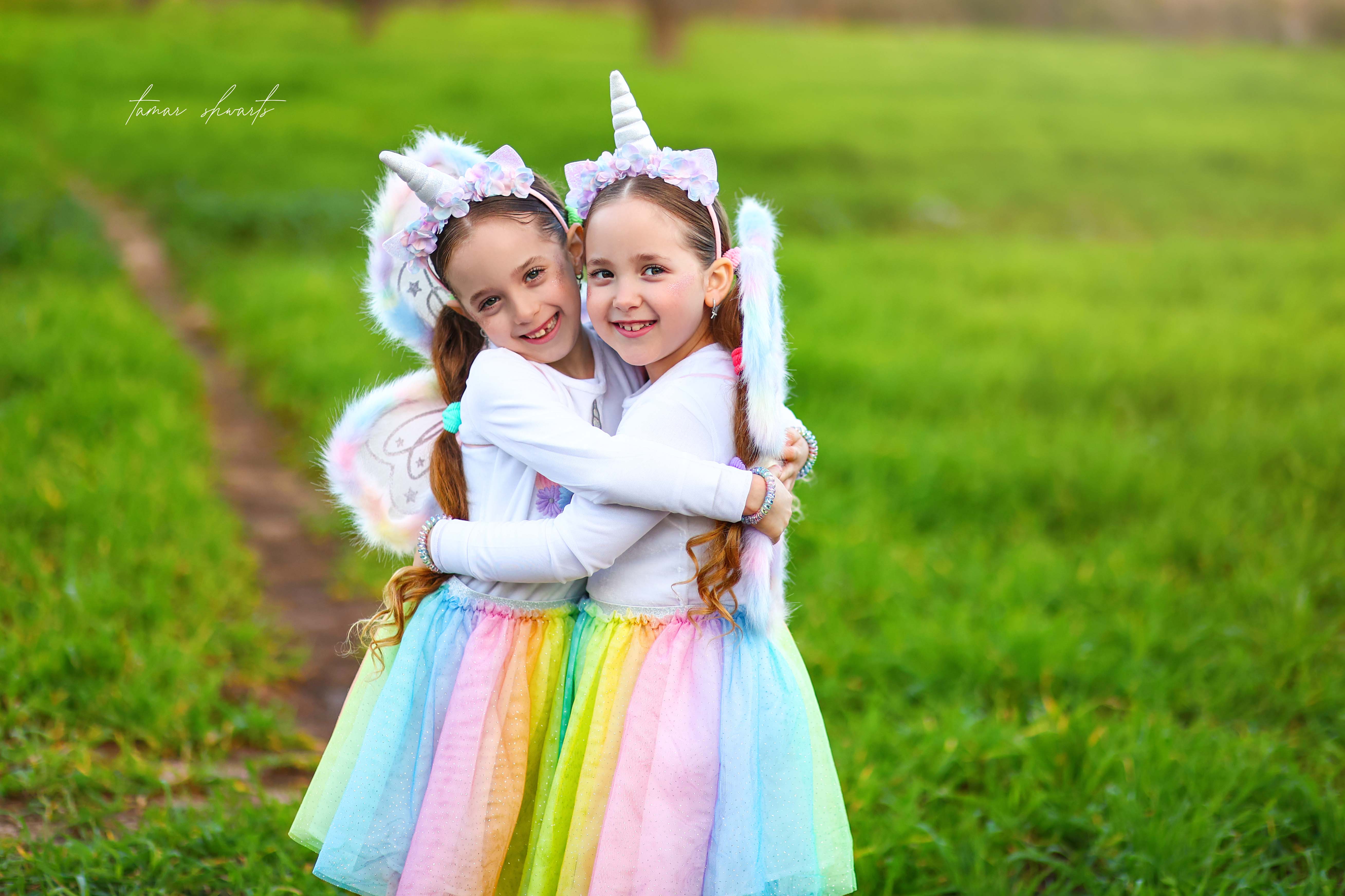 תאומות פורים  (4).jpg