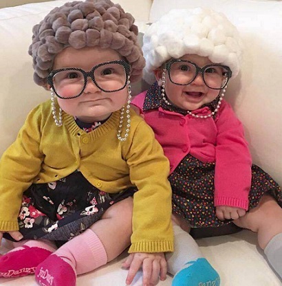 תחפושת תינוקות סבתות.jpg