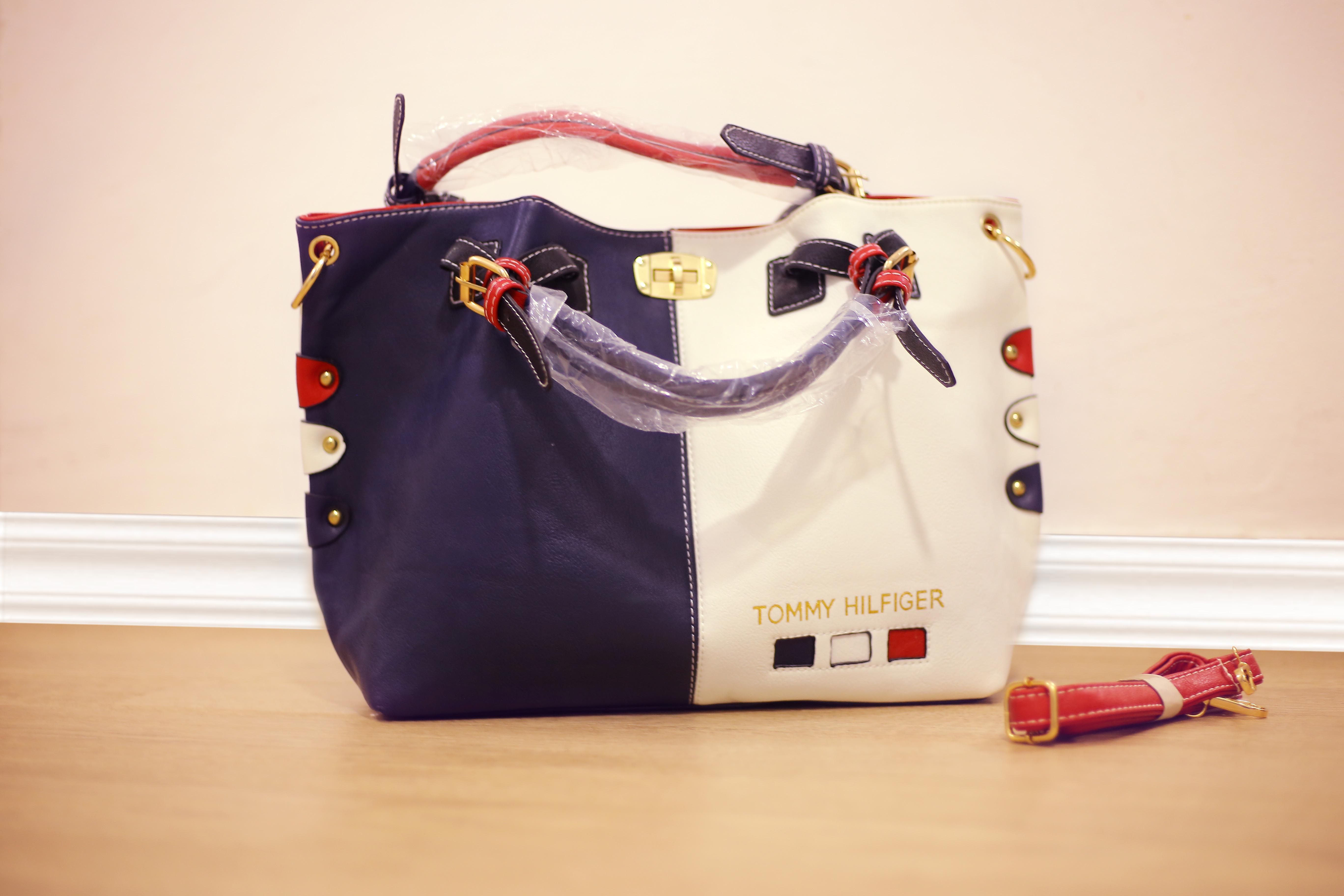 תיק למכירה.jpg