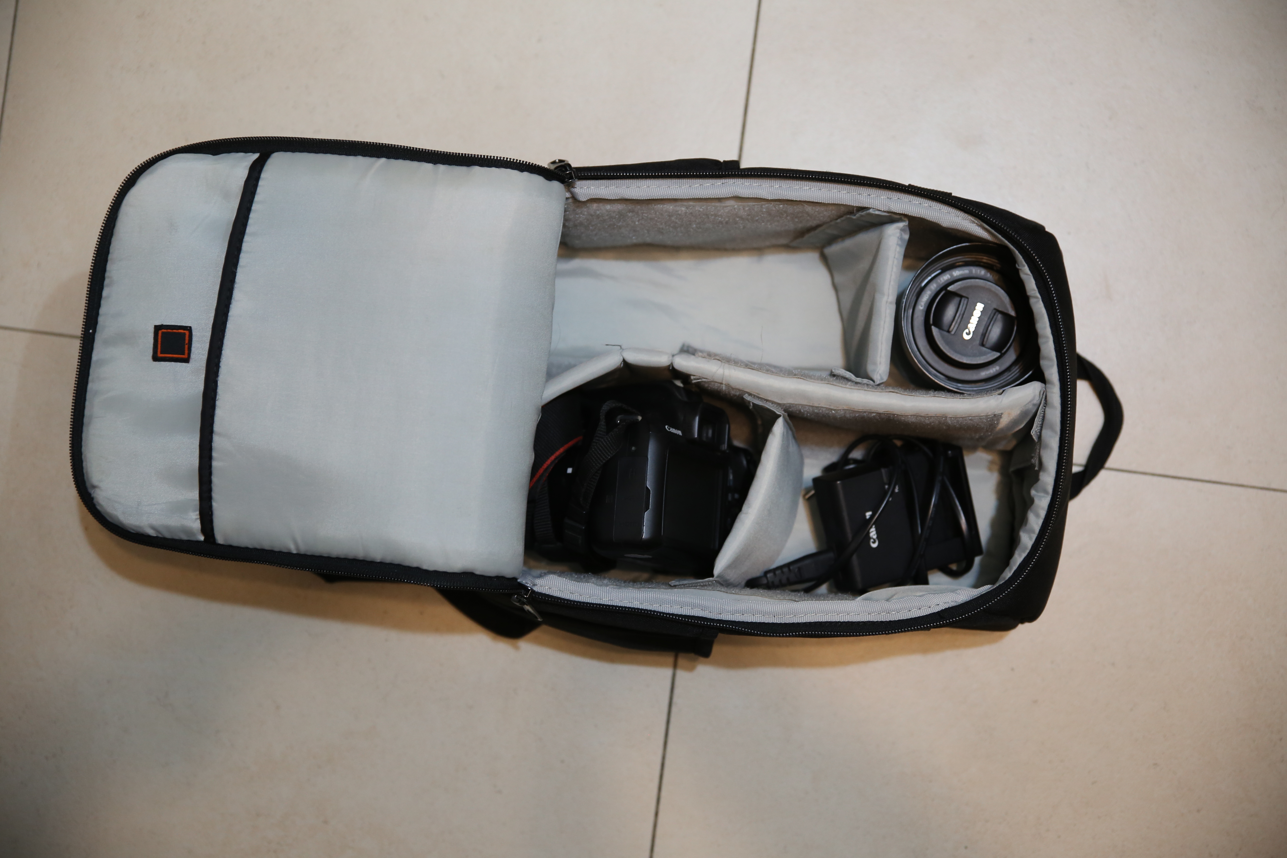 תיק מצלמה.JPG