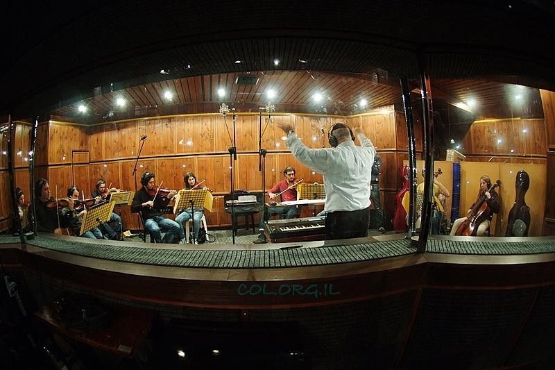 תמונה אולפן.jpg