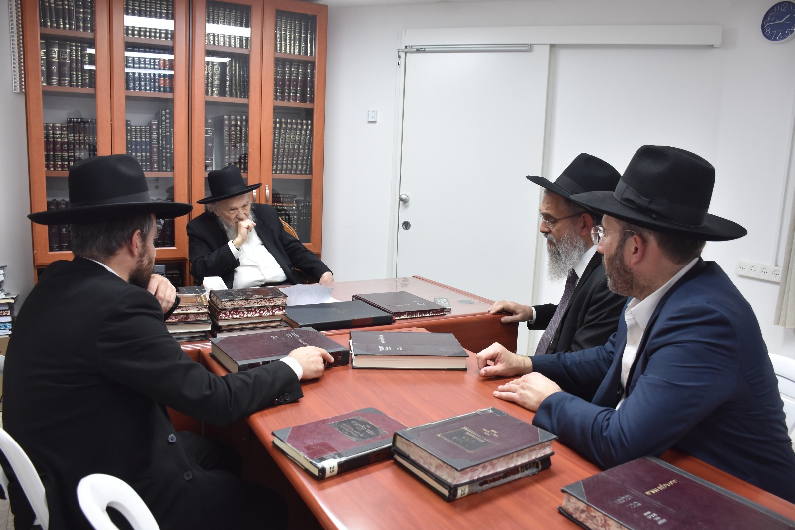 תמונה בראש הכתבה.jpeg