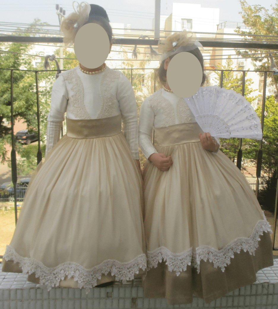 תמונה למכירה תחפושת.png