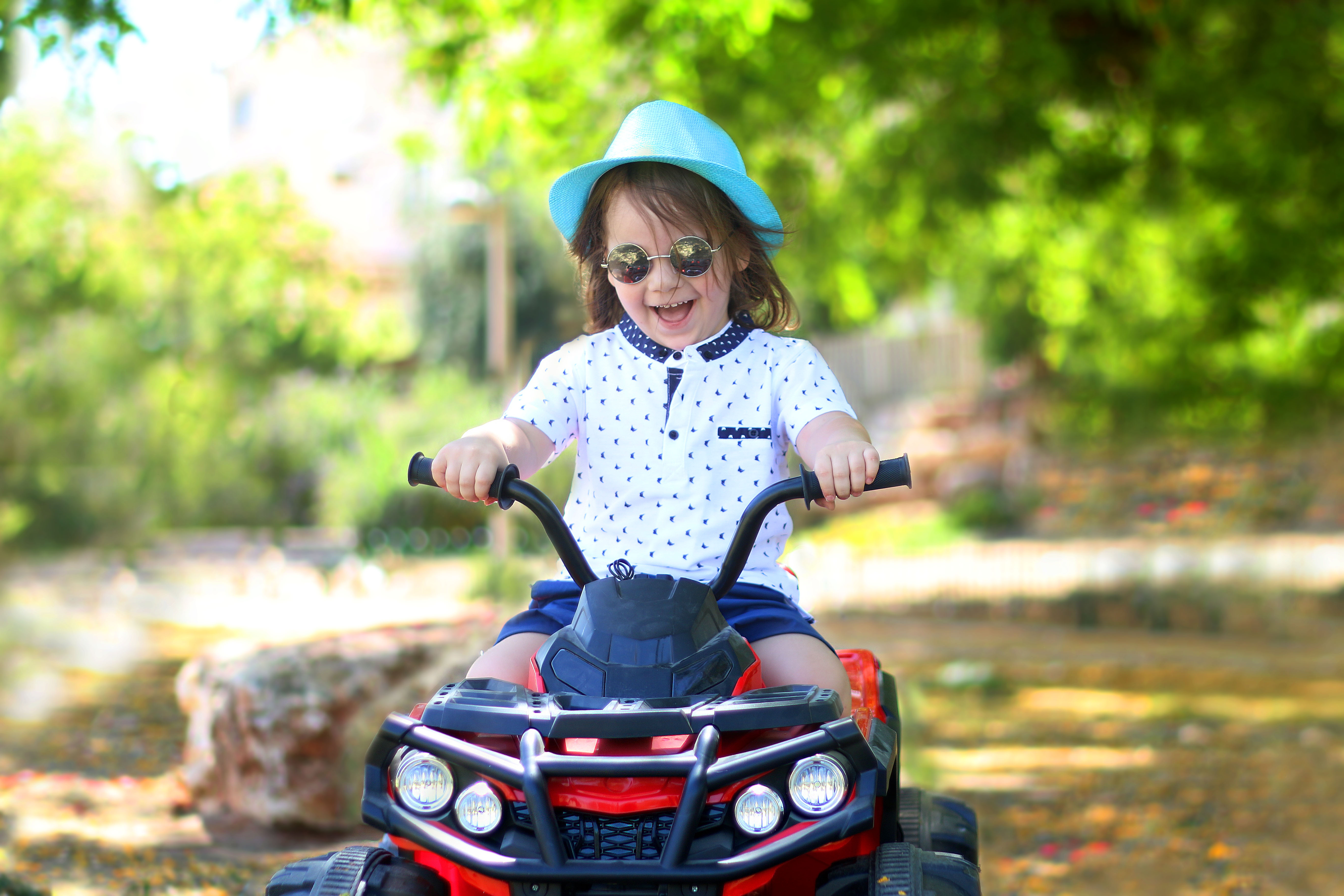 תרקטורון 1.jpg