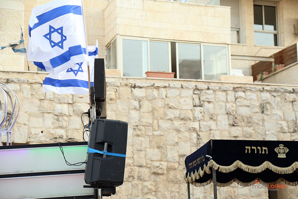 06 אחד השילובים.jpg