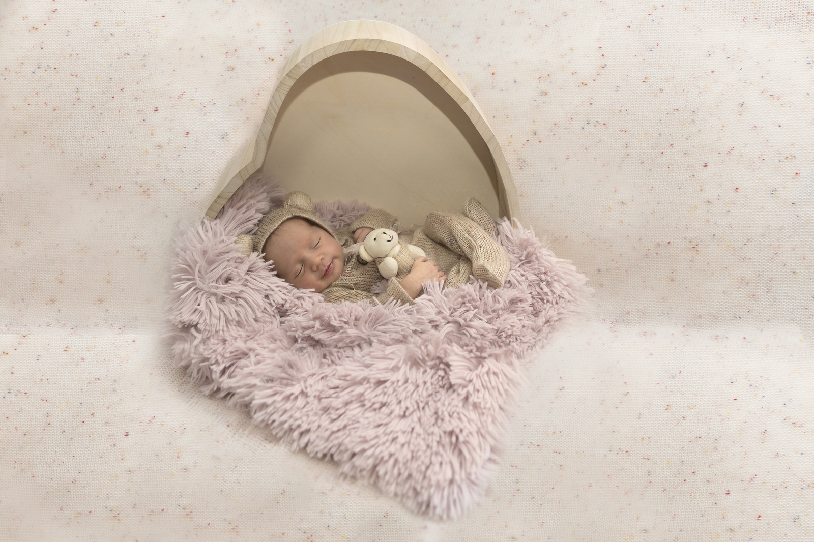 141A1090 copy_1600x1066.jpg