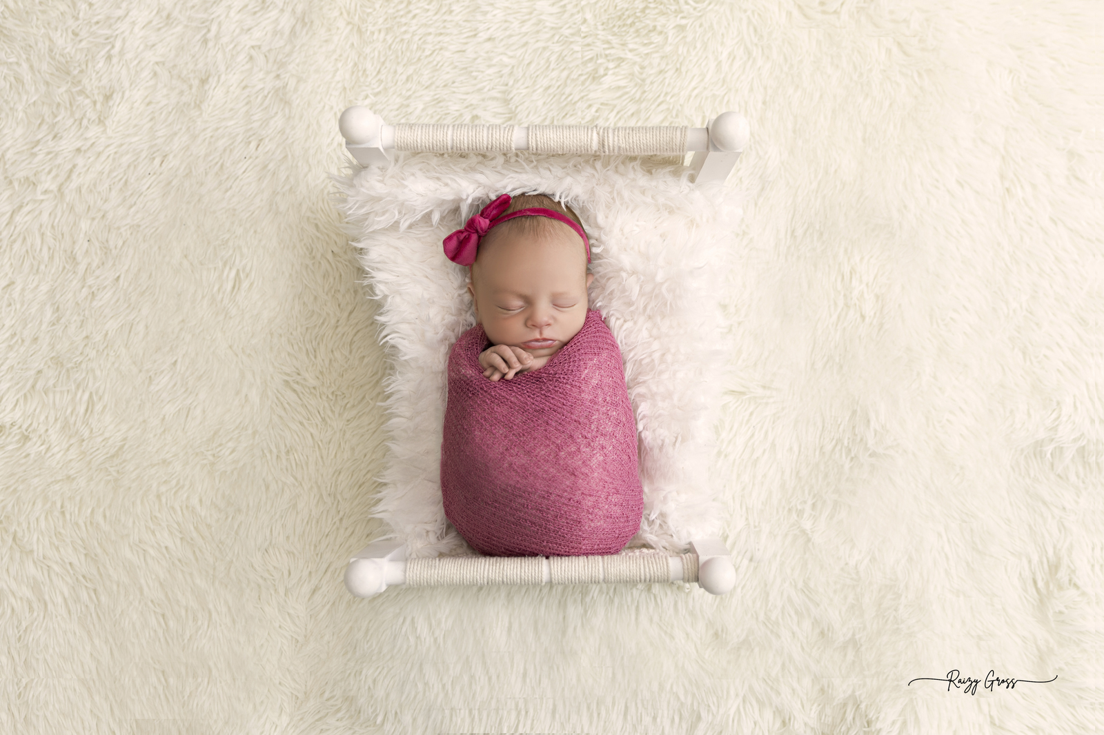 141A1722 copy 2 לוגו_1600x1066.jpg