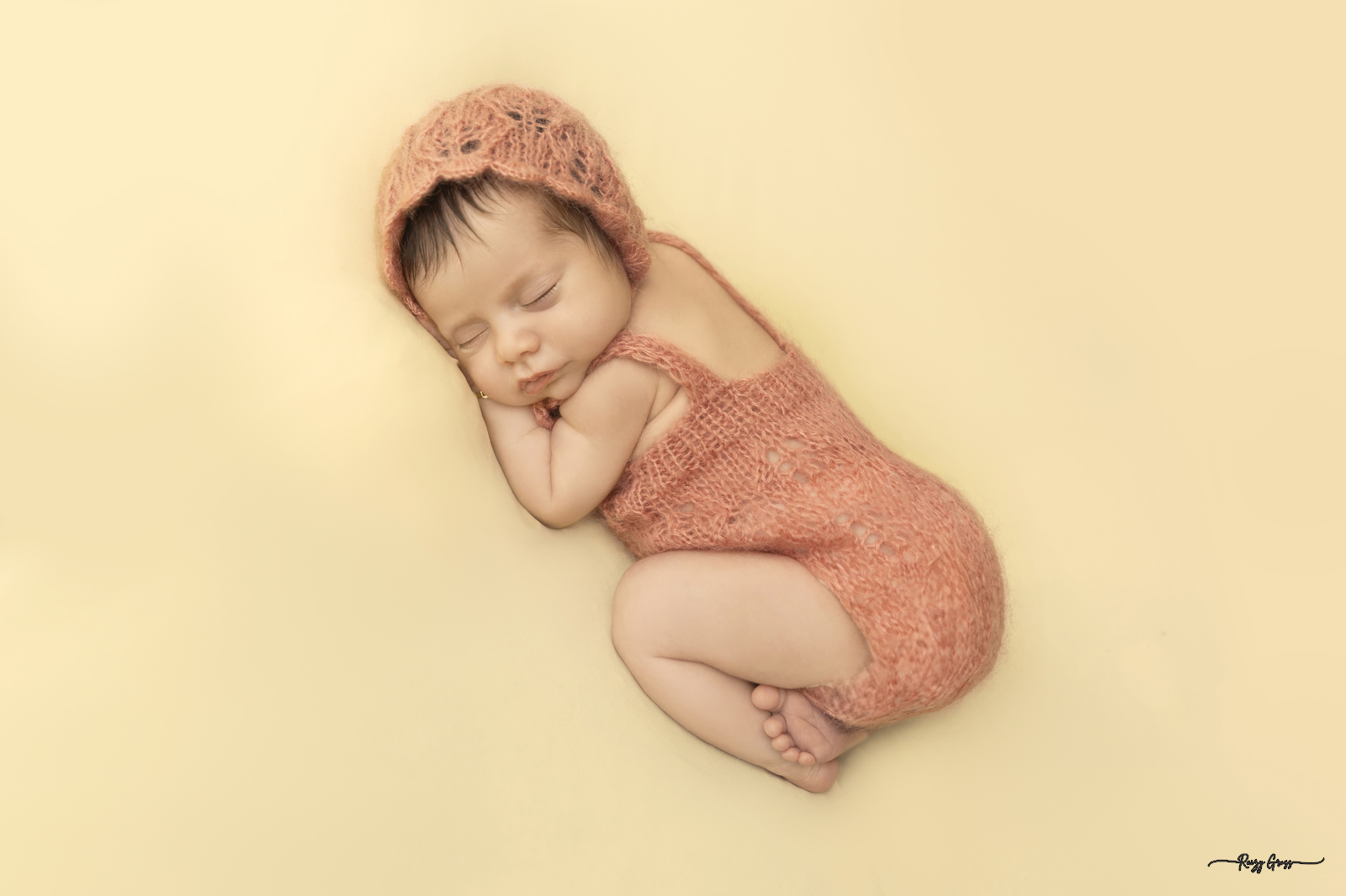 141A2225 רקע copy_1600x1066.jpg