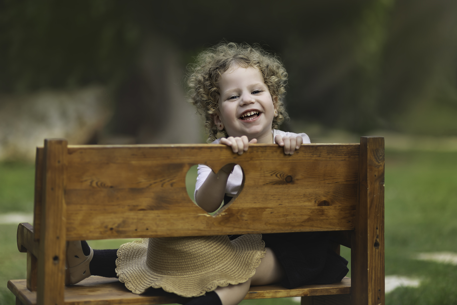 141A6117-Edit copy_1600x1066.jpg