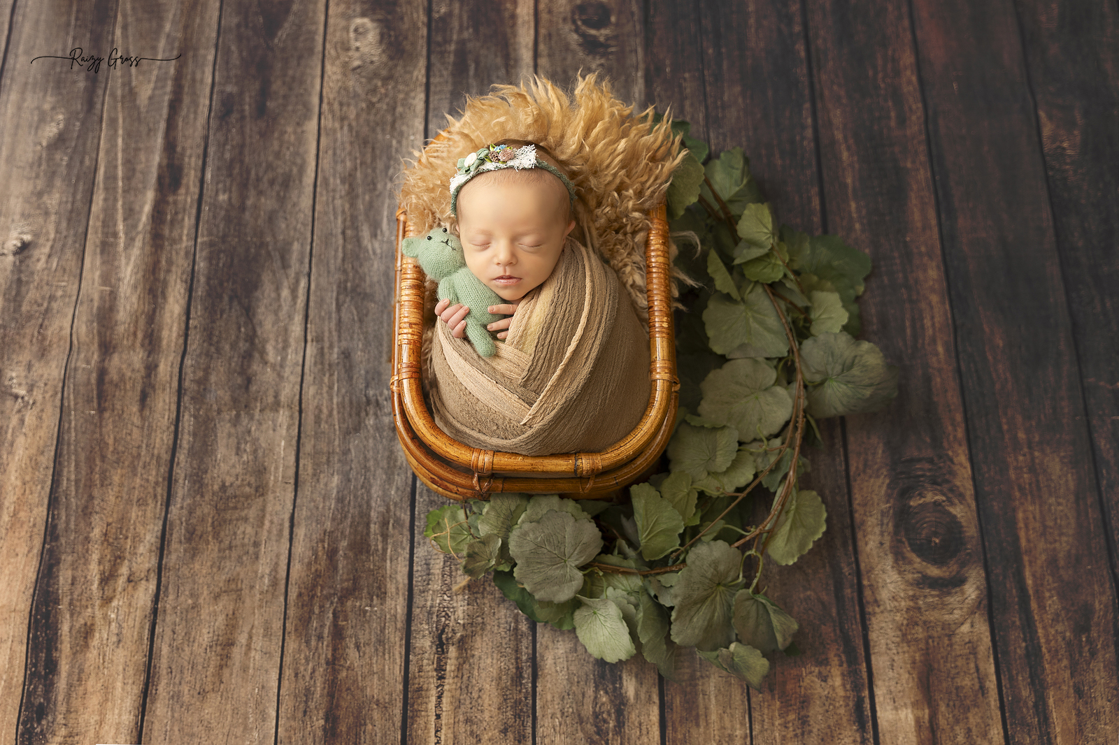 141A9847 copy_1600x1066.jpg