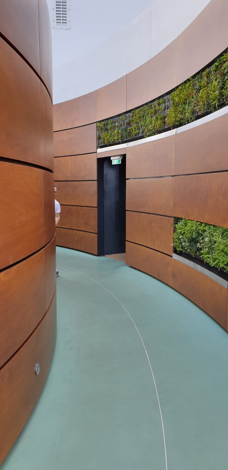 19b230e0-db01-4fc2-b0a7-3ba8264dbe8a (1).jpg