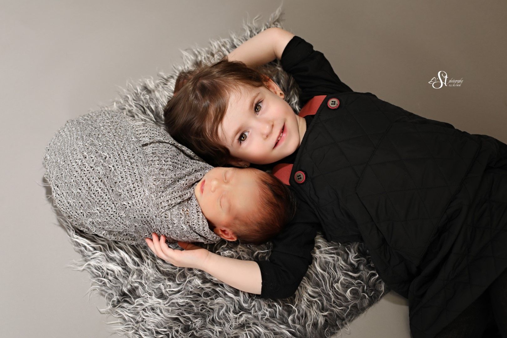 1X4A9923 copy.jpglogo (Large).jpg