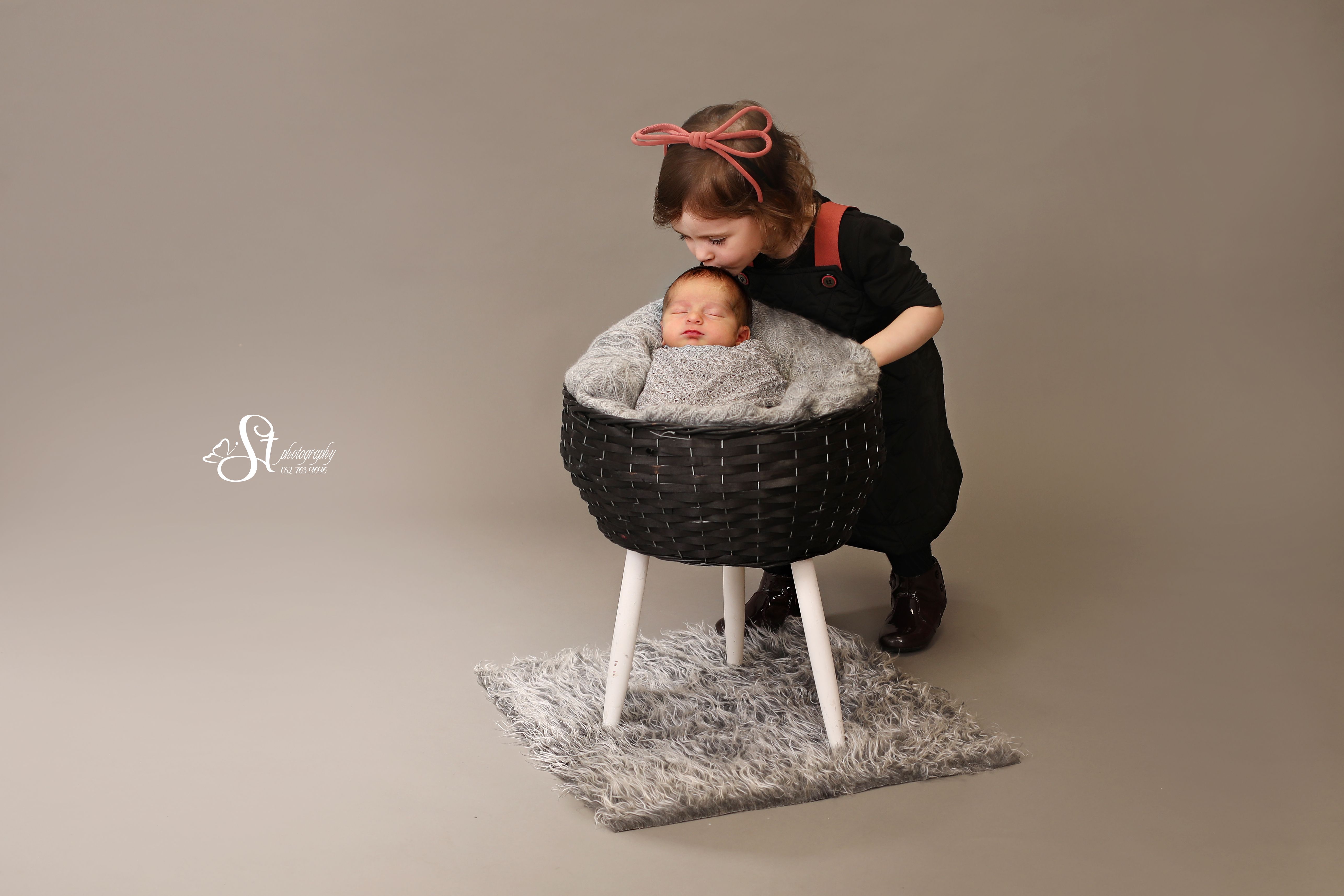 1X4A9951 copy.jpglogo.jpg